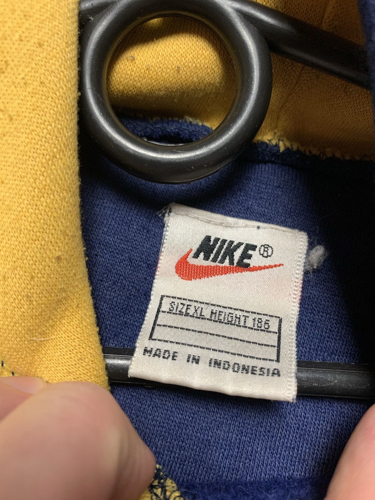Nike × Vintage Vintage Hoodie Nike Big logo swoosh size L/XL Size US XL / EU 56 / 4 - 4 Thumbnail