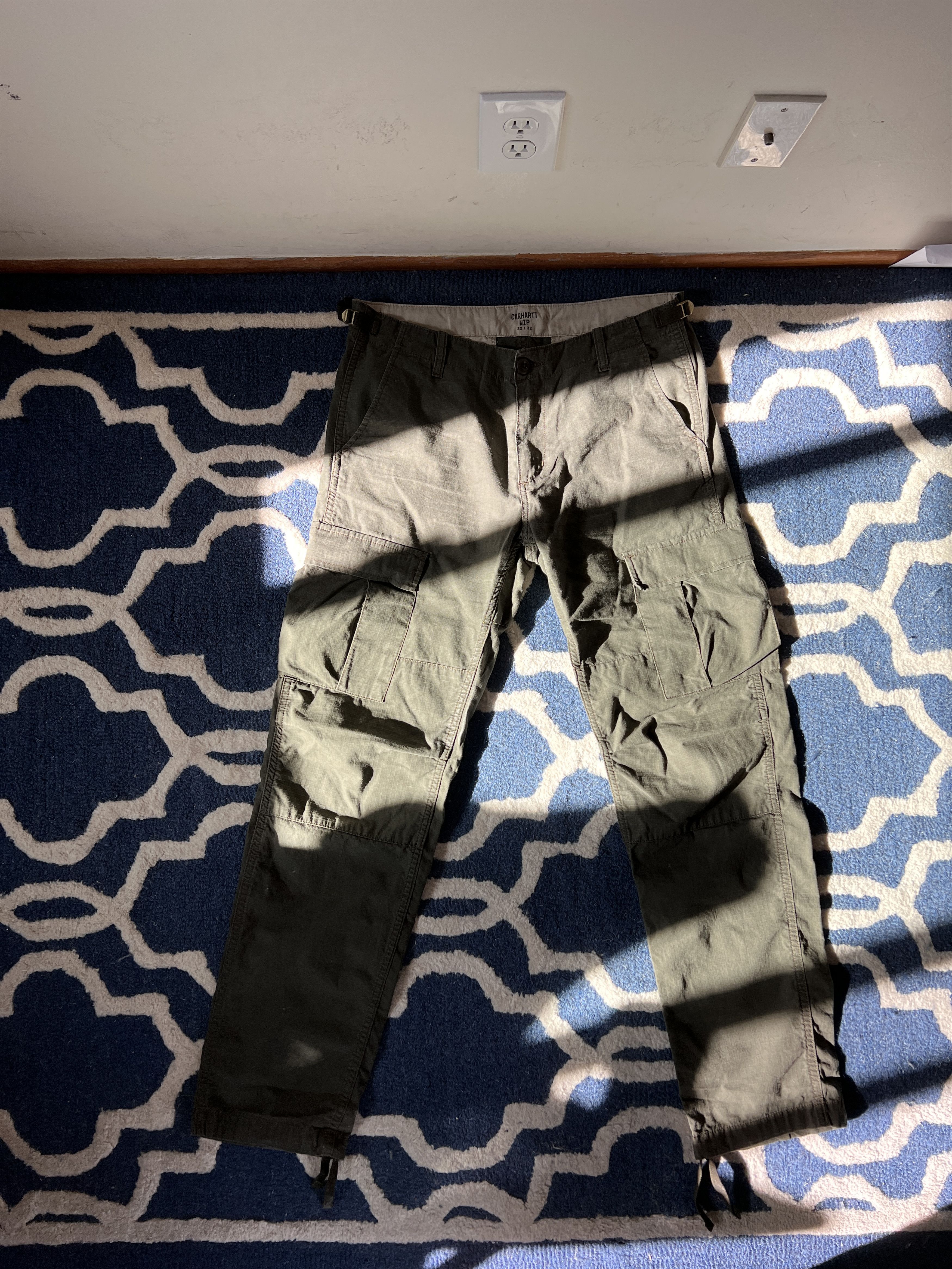 Carhartt Wip cargo pants Size US 32 / EU 48 - 1 Thumbnail