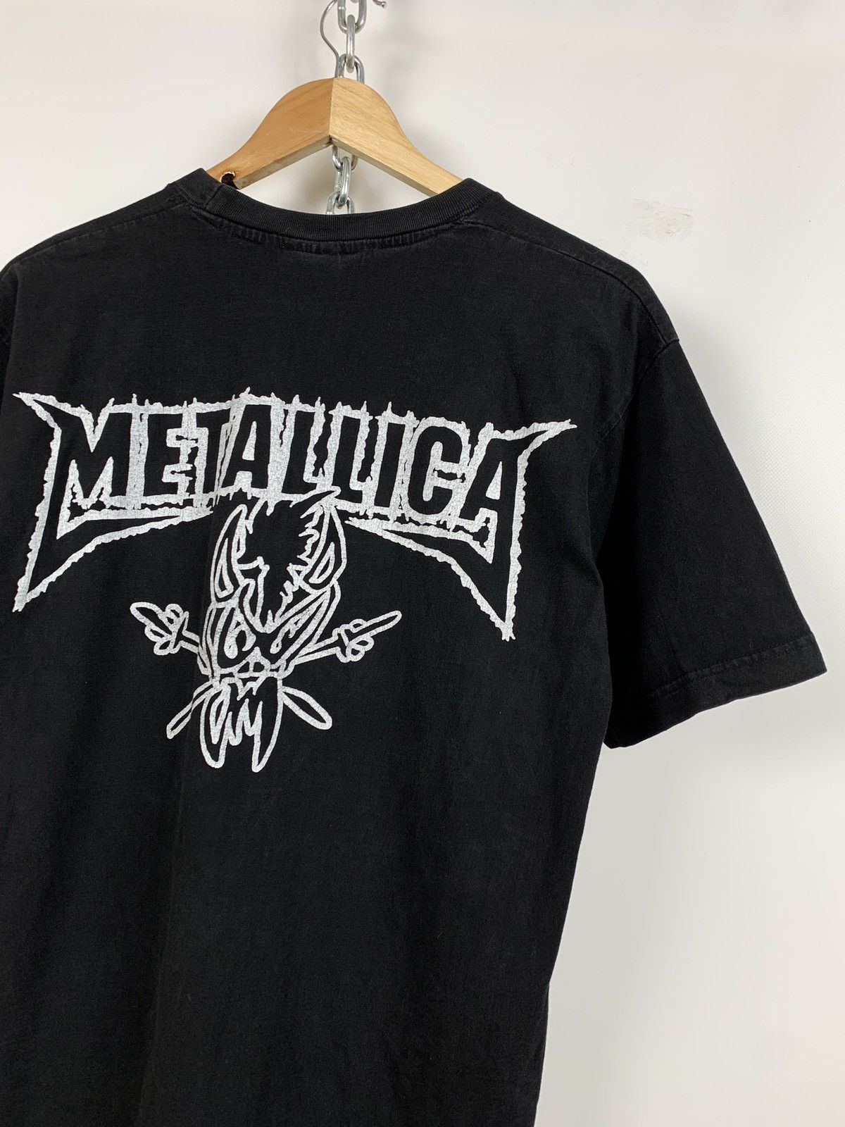 Band Tees Vintage Metallica Faded Black Rare T-Shirt Size US M / EU 48-50 / 2 - 10 Thumbnail