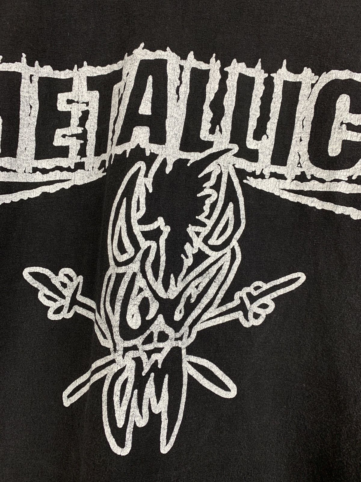 Band Tees Vintage Metallica Faded Black Rare T-Shirt Size US M / EU 48-50 / 2 - 12 Thumbnail