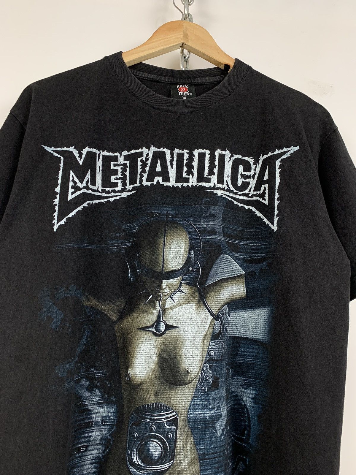 Band Tees Vintage Metallica Faded Black Rare T-Shirt Size US M / EU 48-50 / 2 - 6 Thumbnail