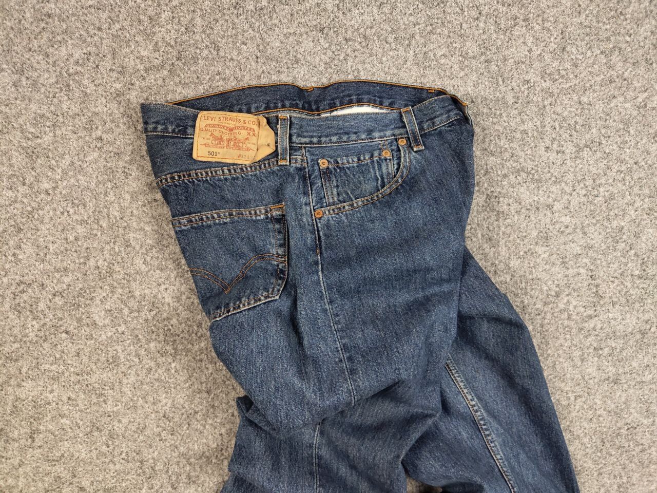 Levi's Vintage 90's Levis 501 Blue Classic Denim American Jeans Size US 32 / EU 48 - 16 Thumbnail
