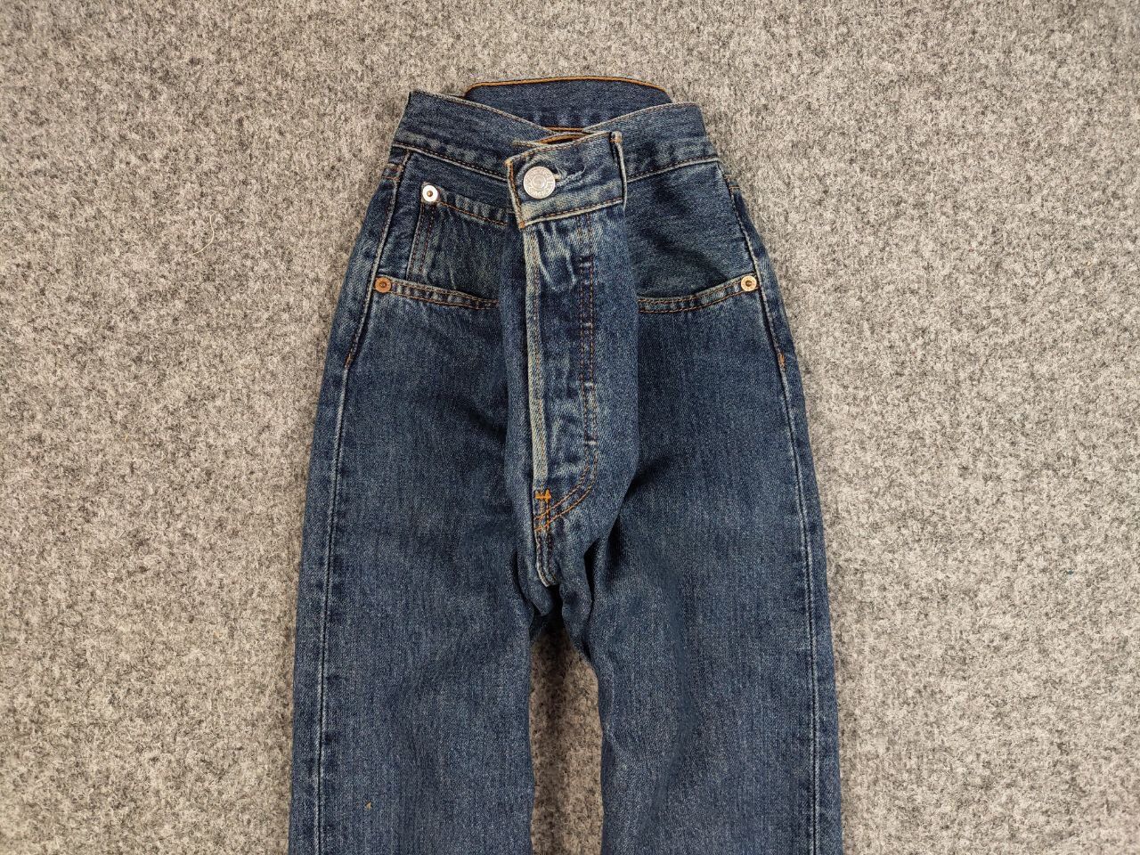 Levi's Vintage 90's Levis 501 Blue Classic Denim American Jeans Size US 32 / EU 48 - 6 Thumbnail