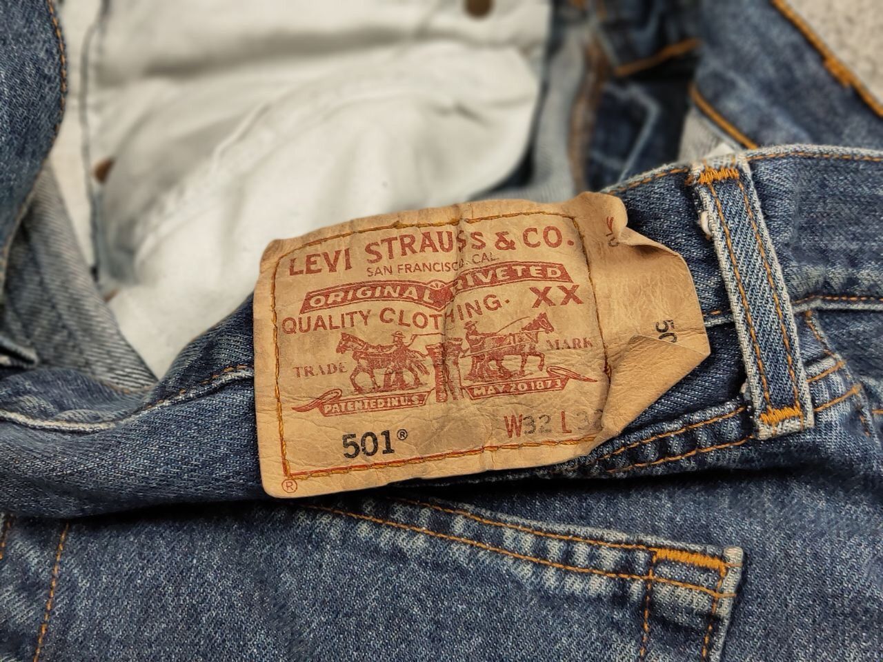 Levi's Vintage 90's Levis 501 Blue Classic Denim American Jeans Size US 32 / EU 48 - 17 Thumbnail