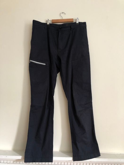 Louis Vuitton Lvse Panelled Cargo Pants Khaki. Size 40