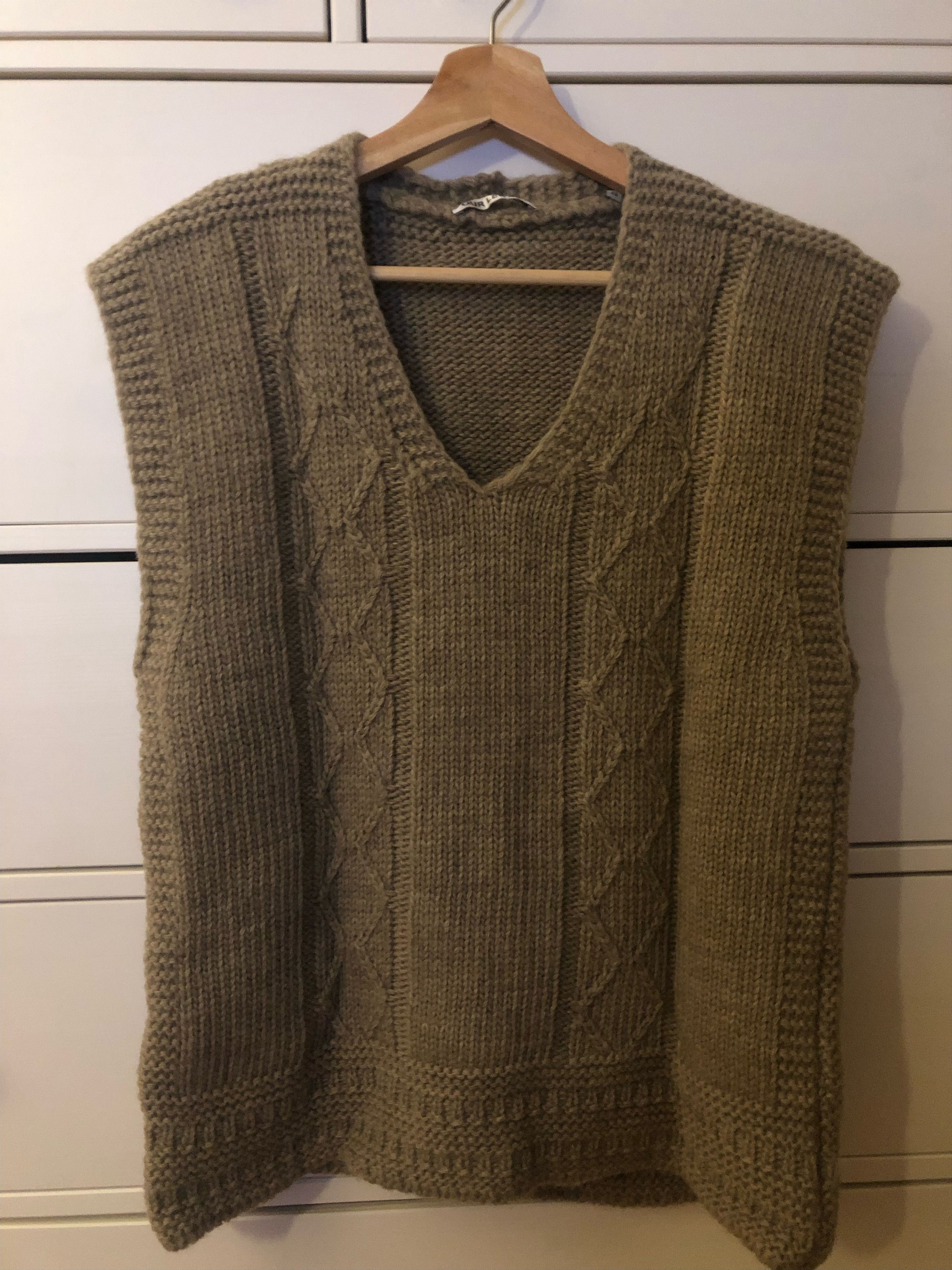 Our Legacy Reversed Cable Vest in Beige Wool - 48 | Grailed