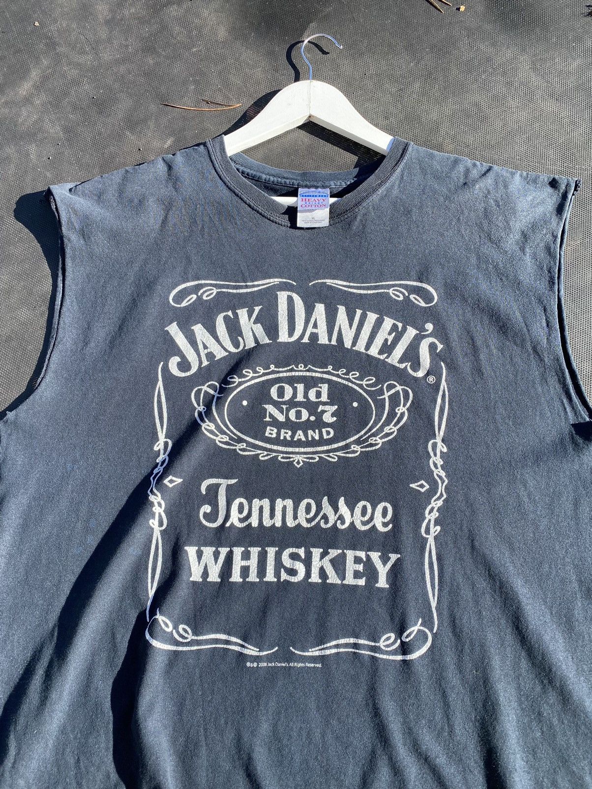 Vintage Vintage JACK DANIELS Faded Classic Logo Sleeveless Tee Size US XL / EU 56 / 4 - 1 Thumbnail
