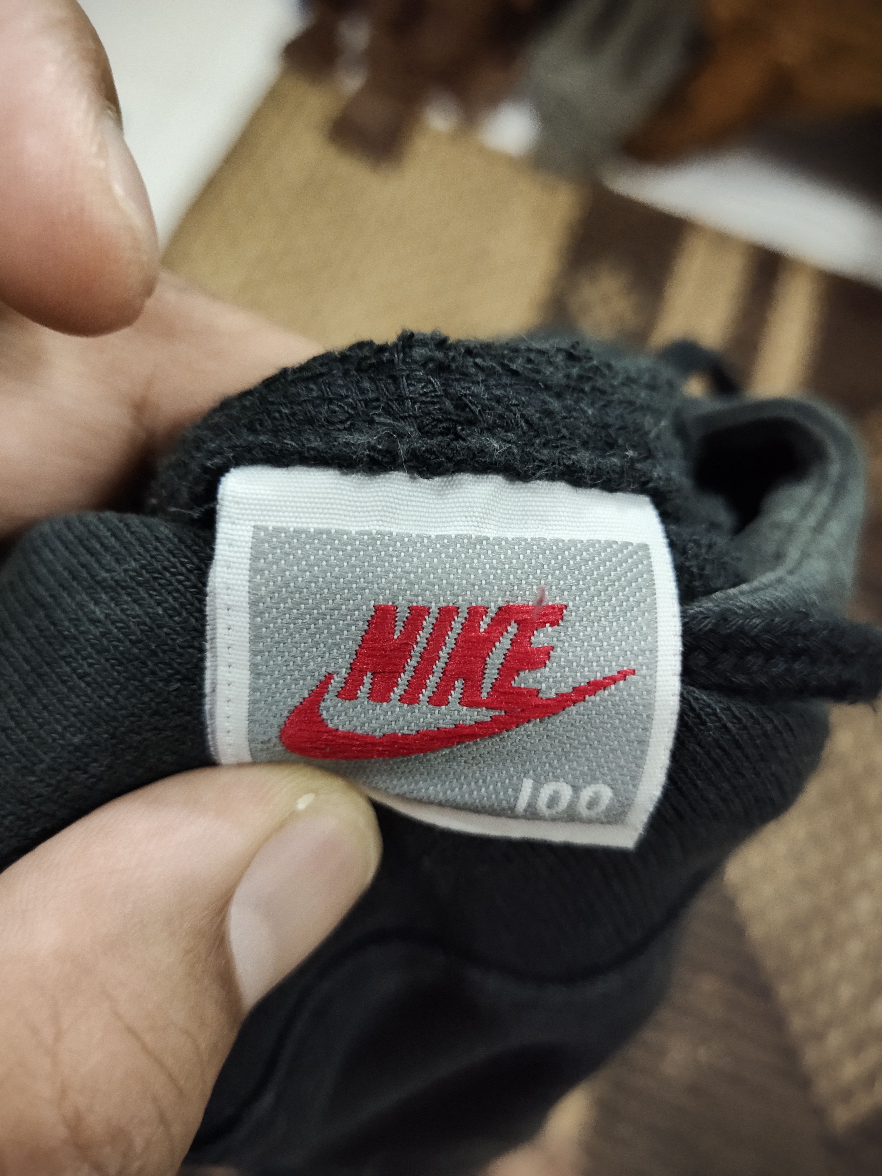 Nike VINTAGE NIKE FITNESS ESSENTIALS LOGO EMBROIDERED HOODIES Size US L / EU 52-54 / 3 - 4 Thumbnail