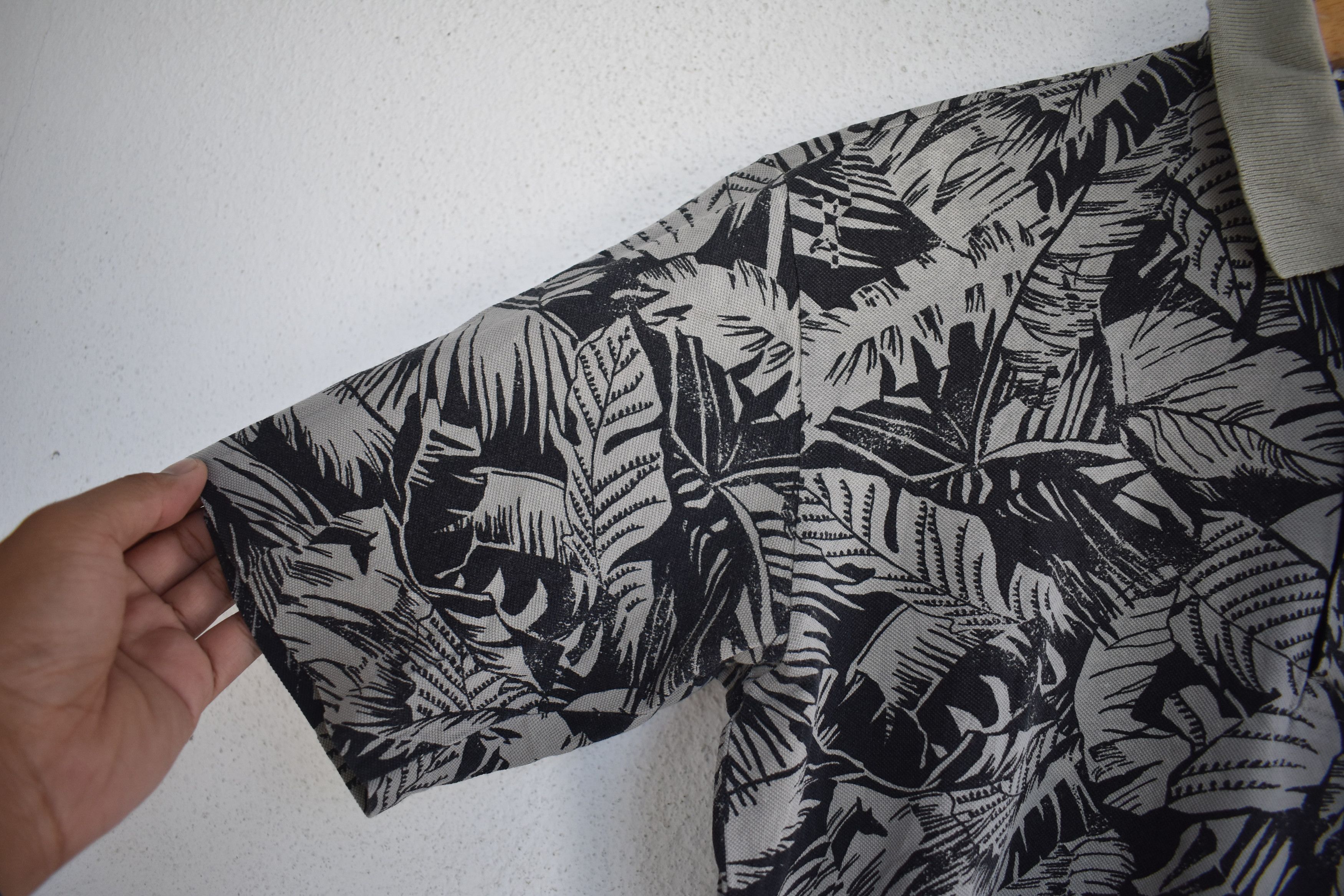 Vintage Vintage Laurel Valley Hawaiian Full Print Polo Shirt Size L Size US M / EU 48-50 / 2 - 4 Thumbnail