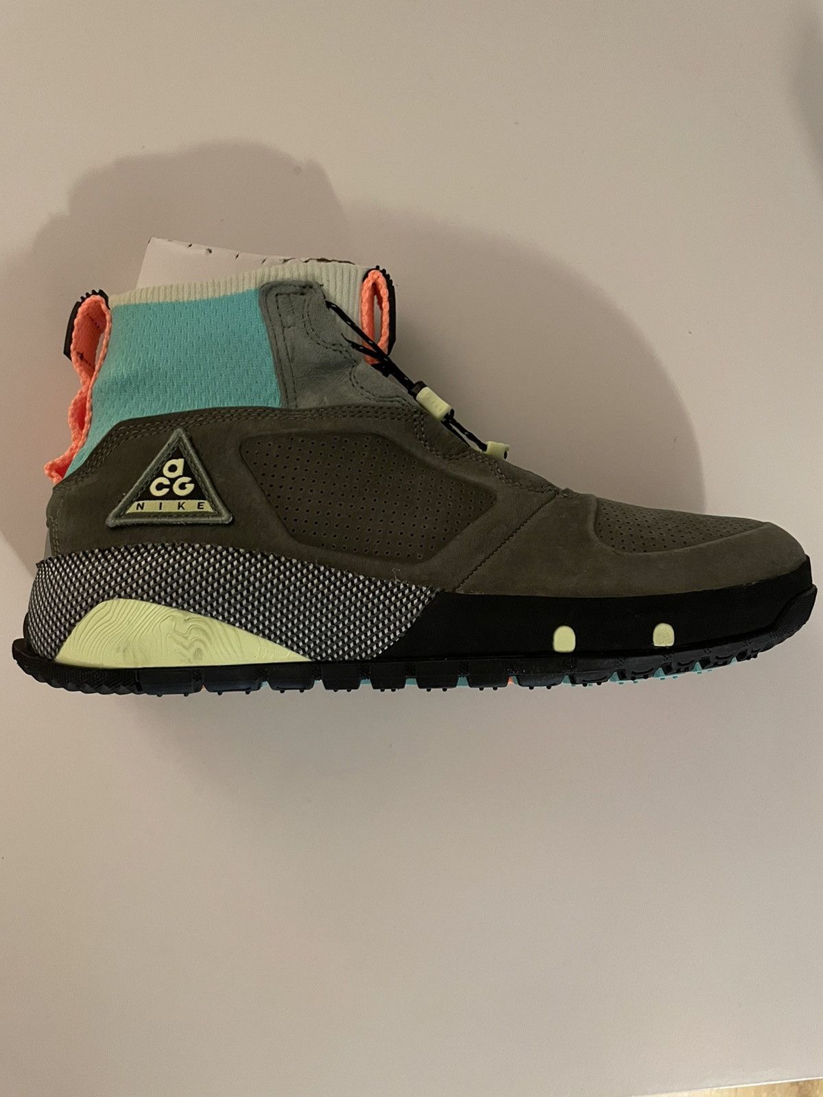 Nike ACG Nike ACG Ruckle Ridge Noise Aqua 8 Size US 8 / EU 41 - 1 Thumbnail