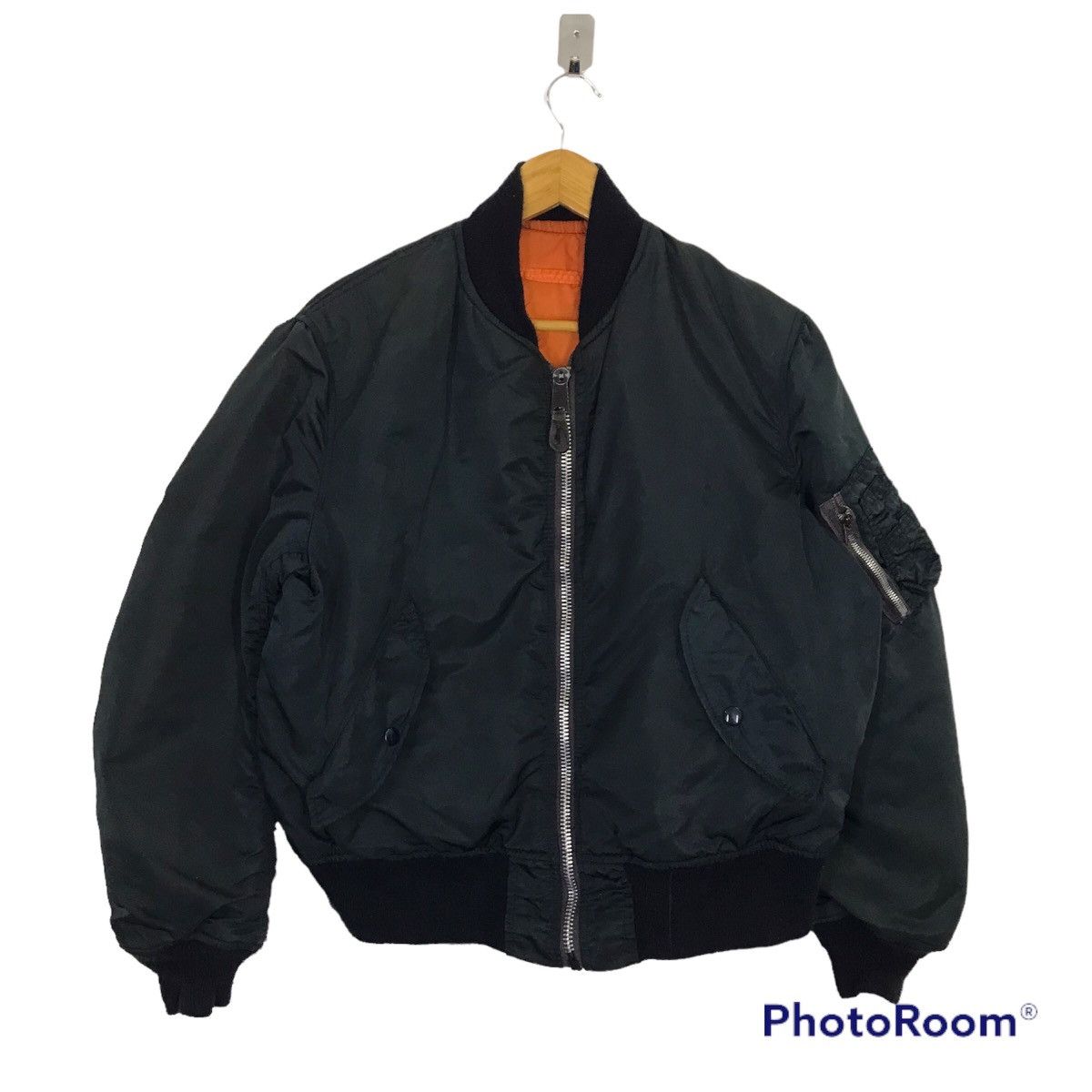 Vintage VINTAGE MILITARY MA-1 NAVY BOMBER JACKET Size US M / EU 48-50 / 2 - 1 Thumbnail
