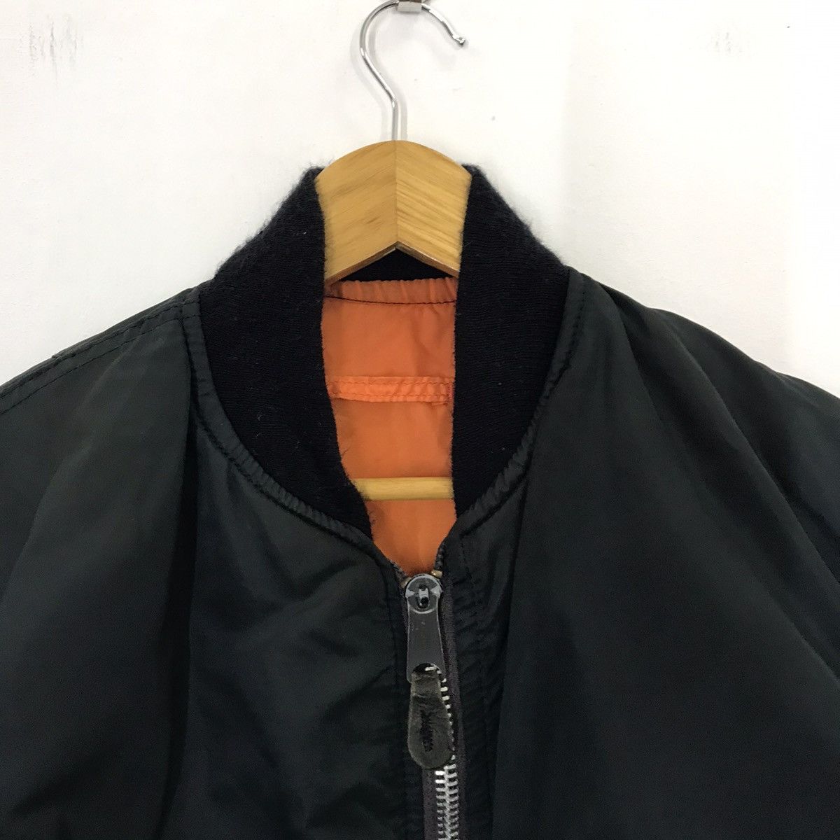 Vintage VINTAGE MILITARY MA-1 NAVY BOMBER JACKET Size US M / EU 48-50 / 2 - 2 Thumbnail