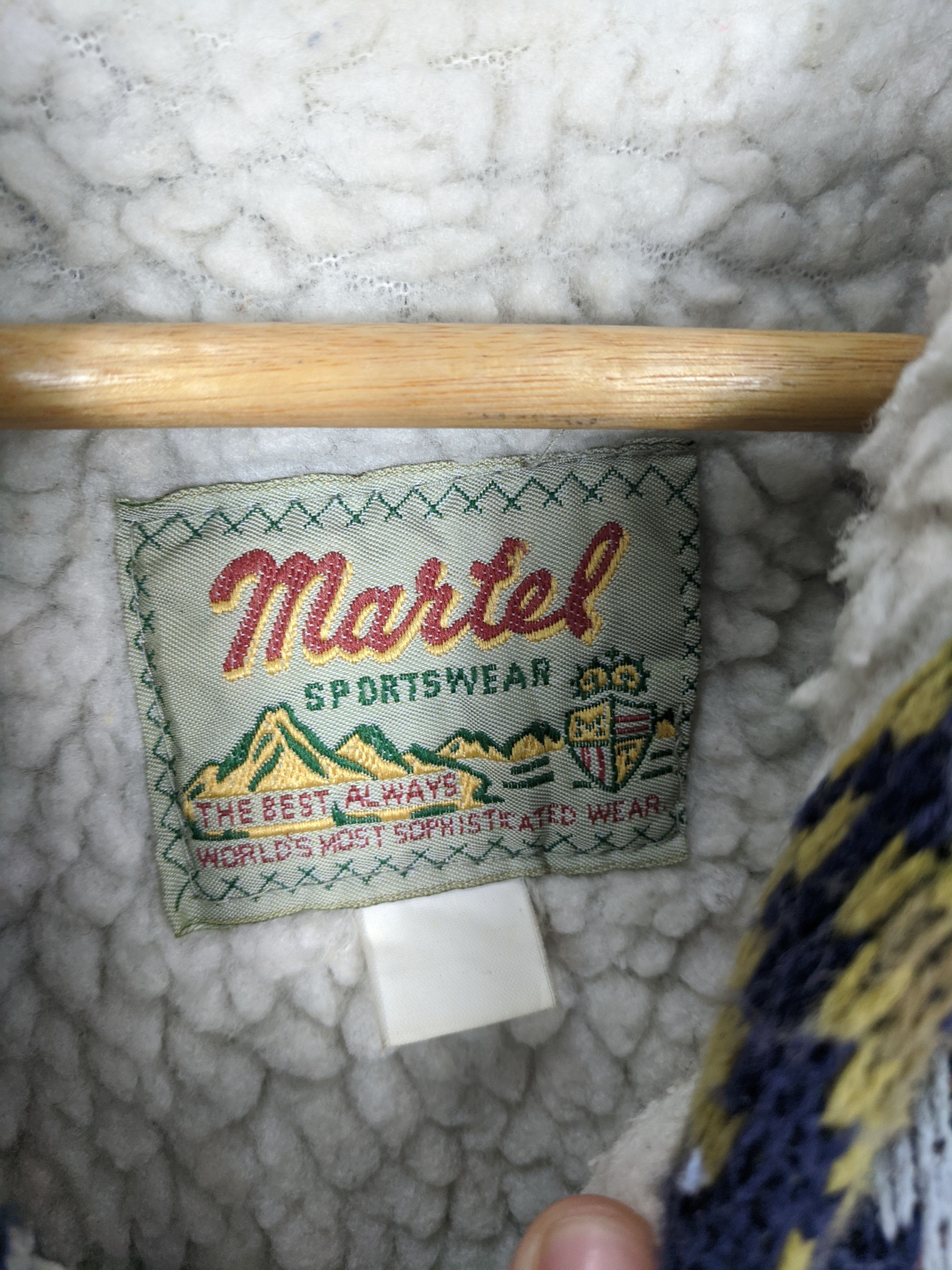 Vintage Vintage Knitwear Hoodie Navajo Design Size US L / EU 52-54 / 3 - 8 Thumbnail