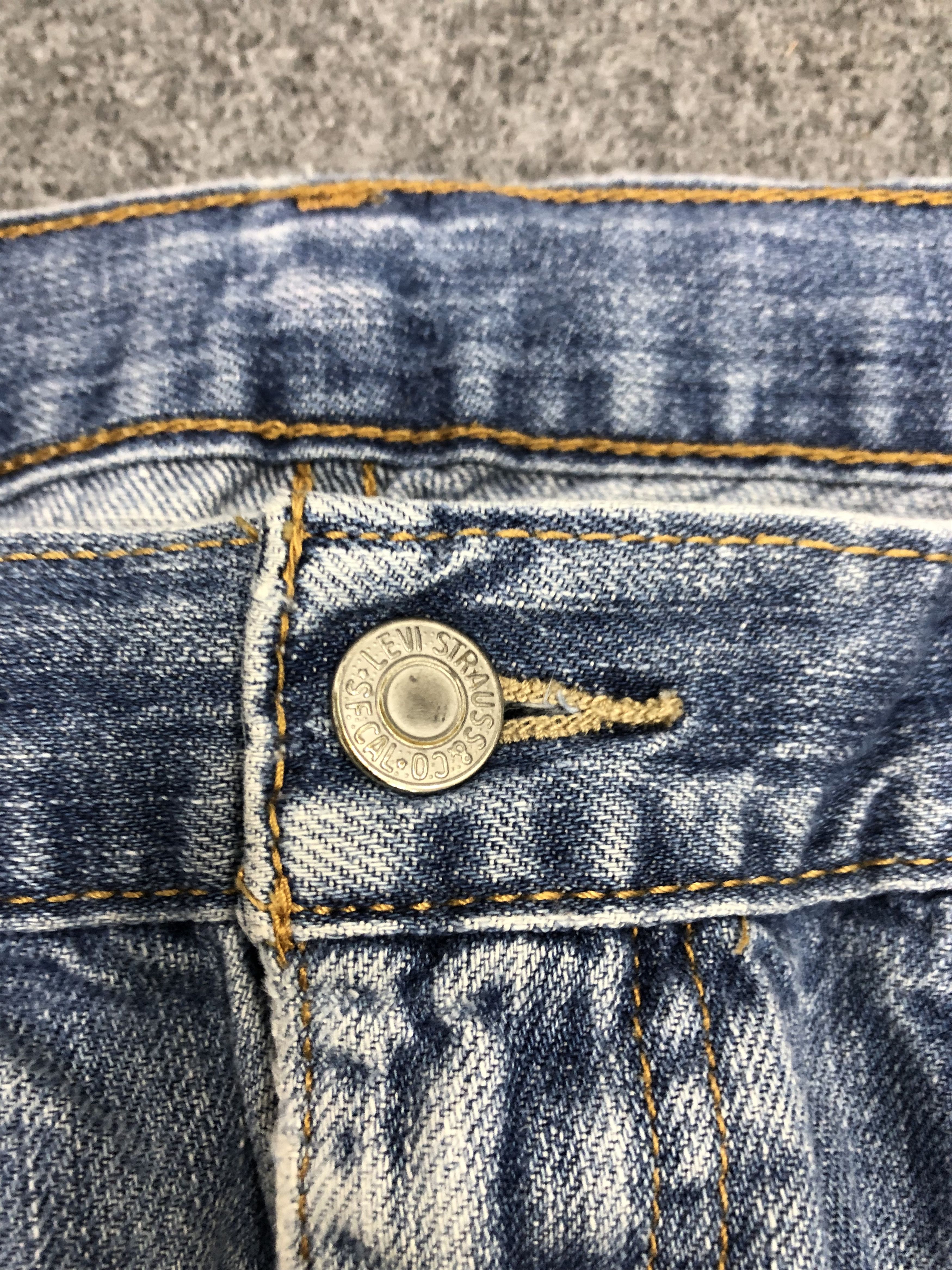 Levi's × Vintage Vintage Levis 514 Light Wash Jeans DP0966 Size US 34 / EU 50 - 9 Thumbnail
