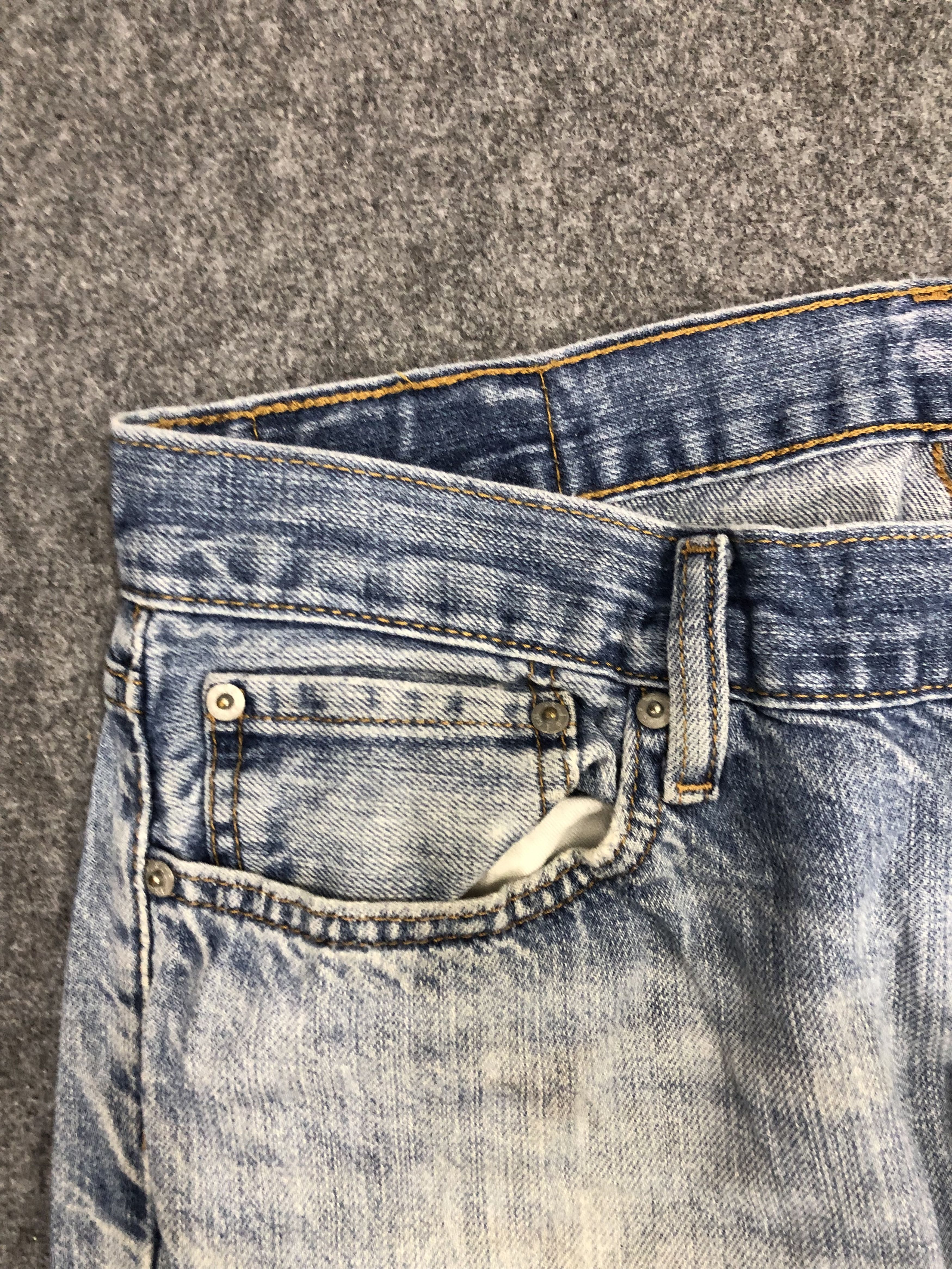 Levi's × Vintage Vintage Levis 514 Light Wash Jeans DP0966 Size US 34 / EU 50 - 8 Thumbnail