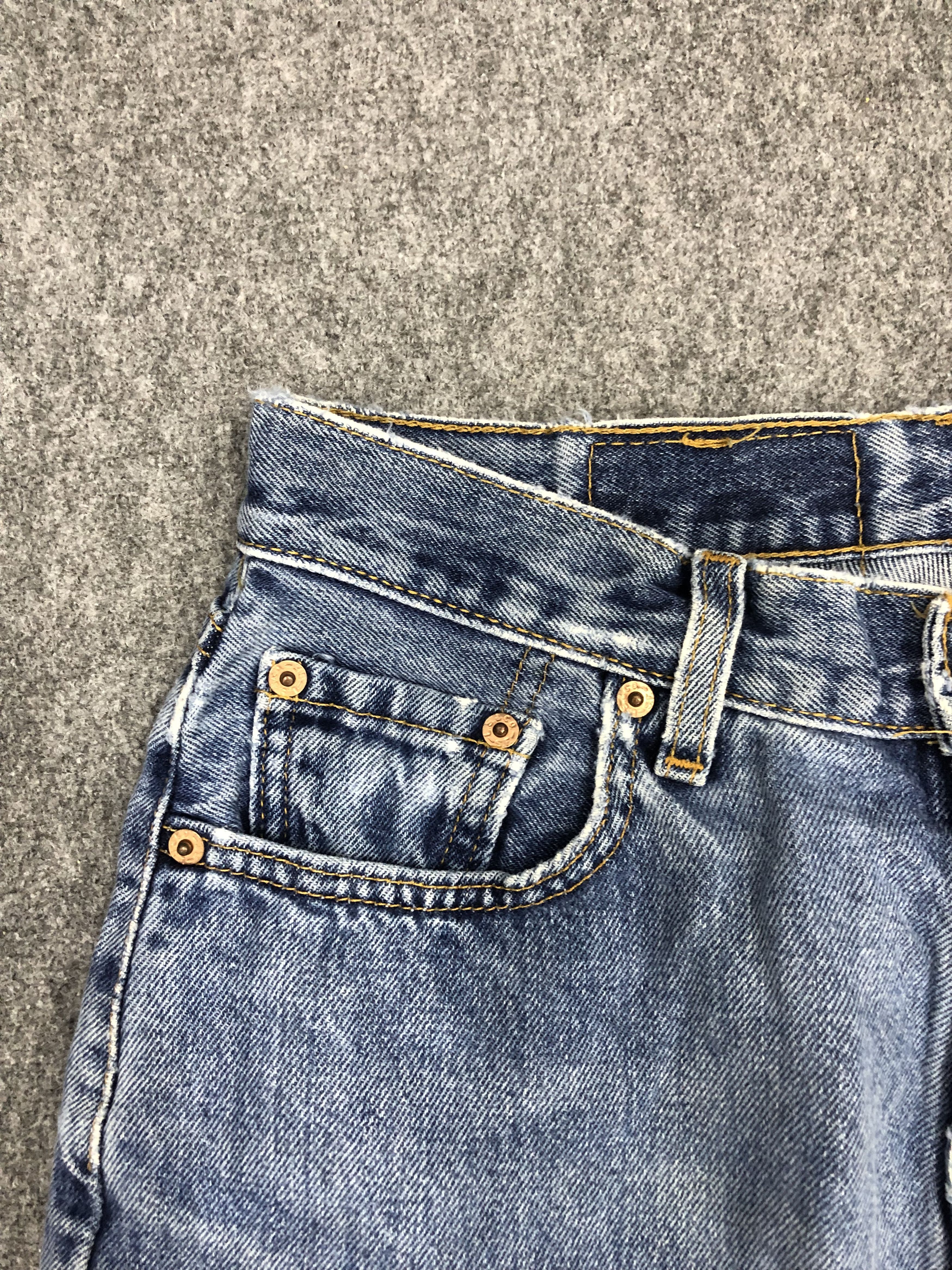 Levi's Vintage Levis 560 Jeans DP0964 Size US 30 / EU 46 - 9 Thumbnail