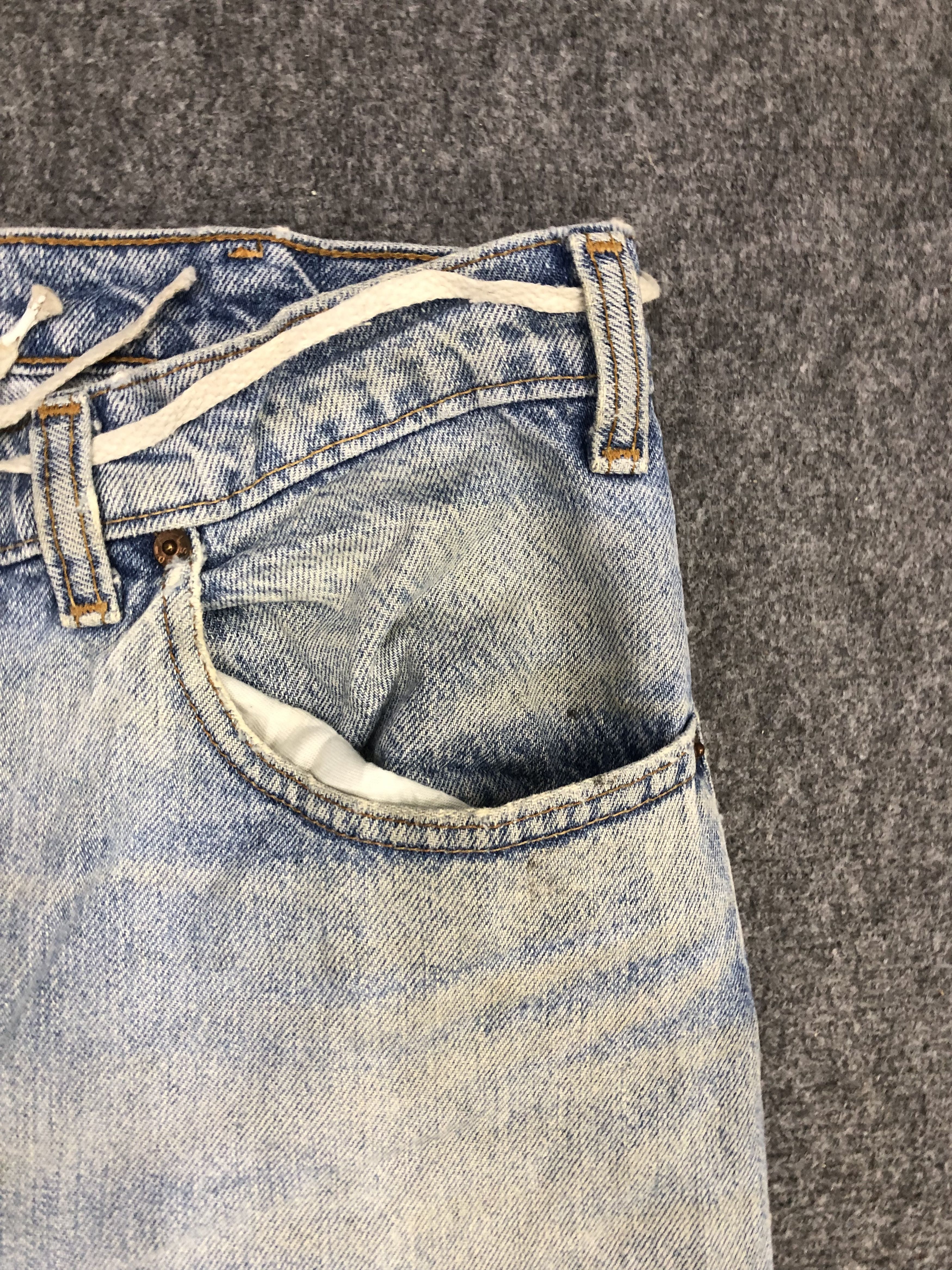Levi's Vintage Levis Light Wash Jeans DP0963 Size US 34 / EU 50 - 5 Thumbnail