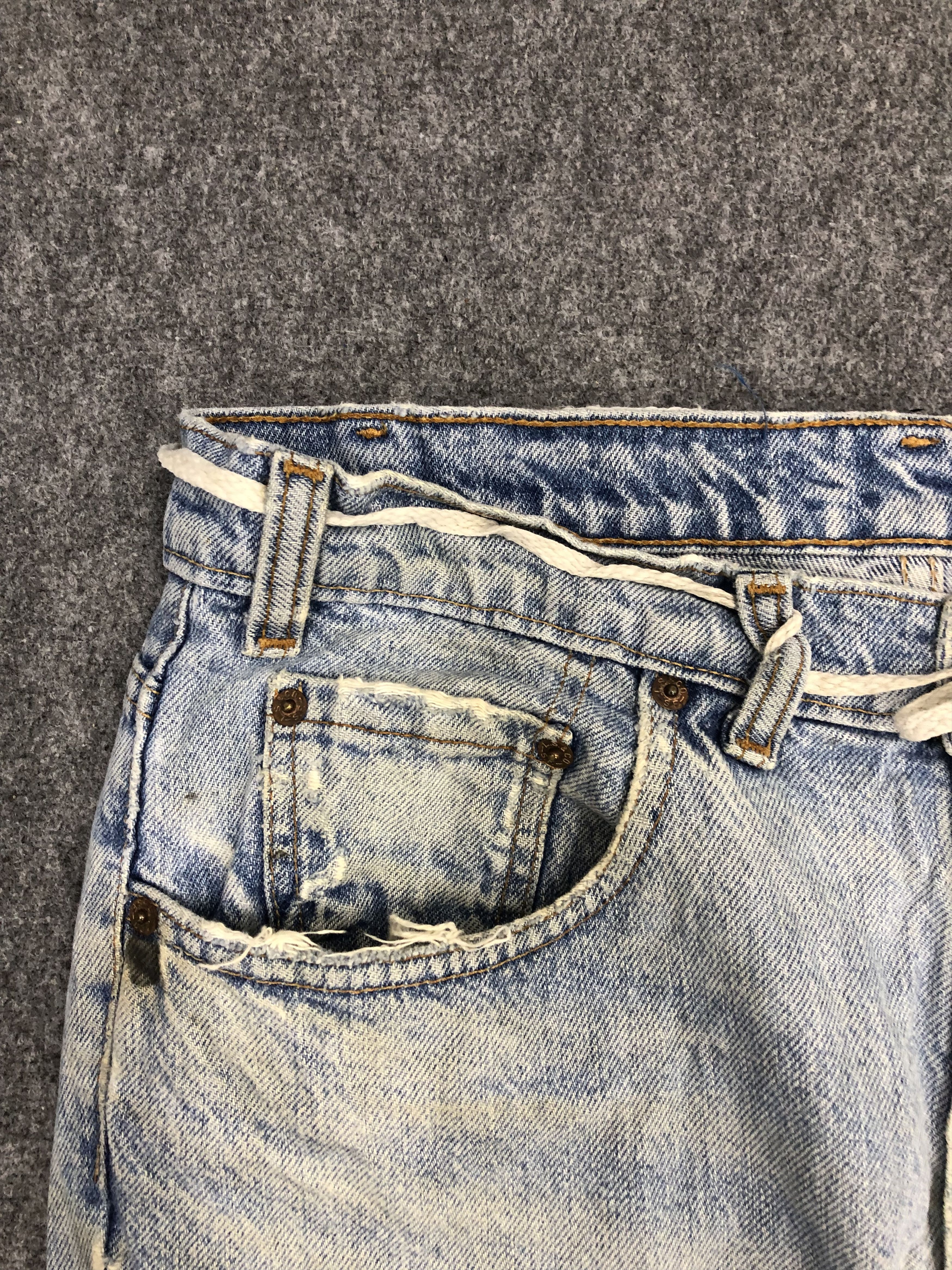 Levi's Vintage Levis Light Wash Jeans DP0963 Size US 34 / EU 50 - 6 Thumbnail