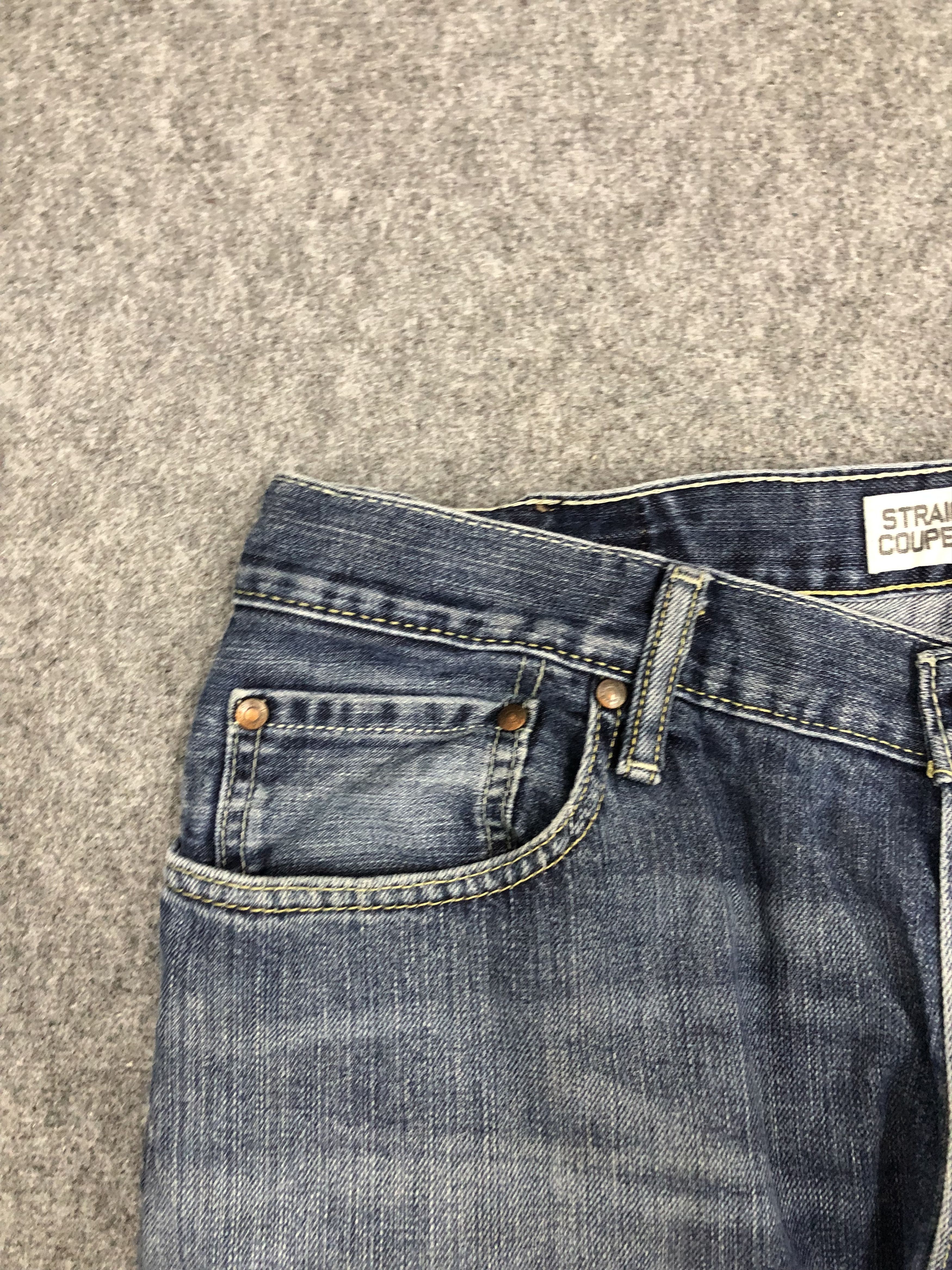 Levi's Vintage Levis 505 Jeans DP0958 Size US 35 - 10 Thumbnail