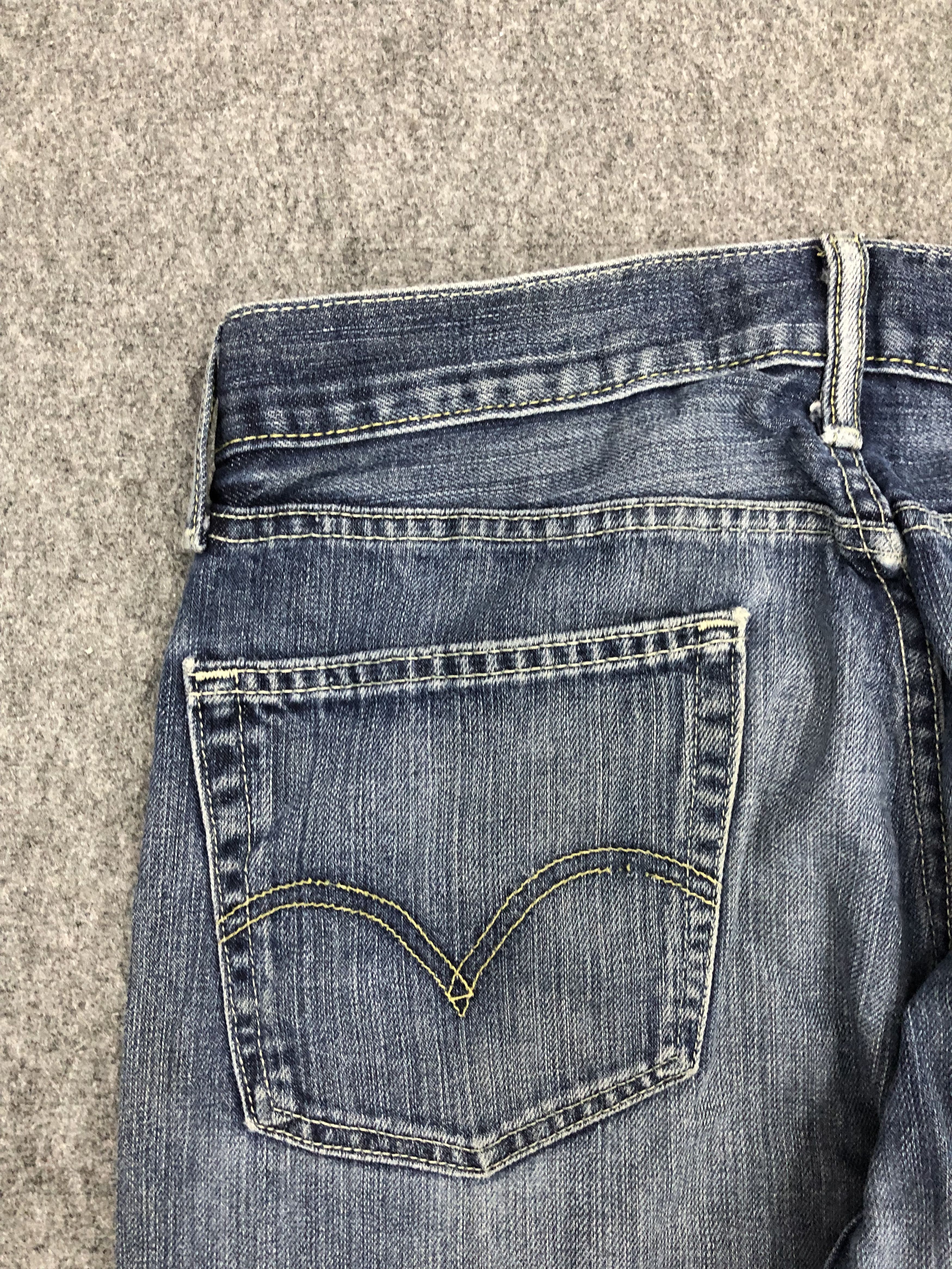 Levi's Vintage Levis 505 Jeans DP0958 Size US 35 - 15 Thumbnail