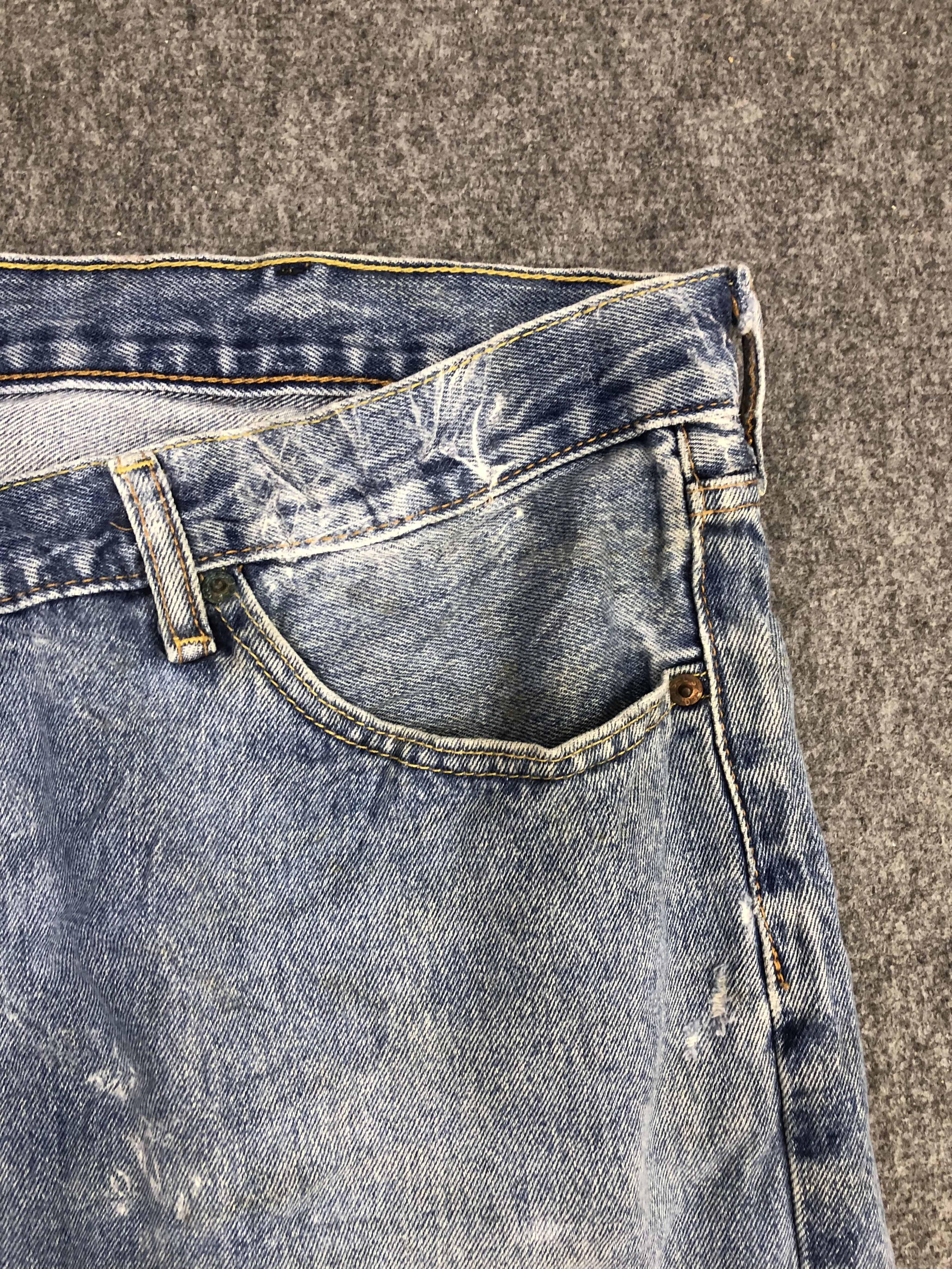 Levi's Vintage Levis 505 Light Wash Jeans DP0957 Size US 42 / EU 58 - 8 Thumbnail