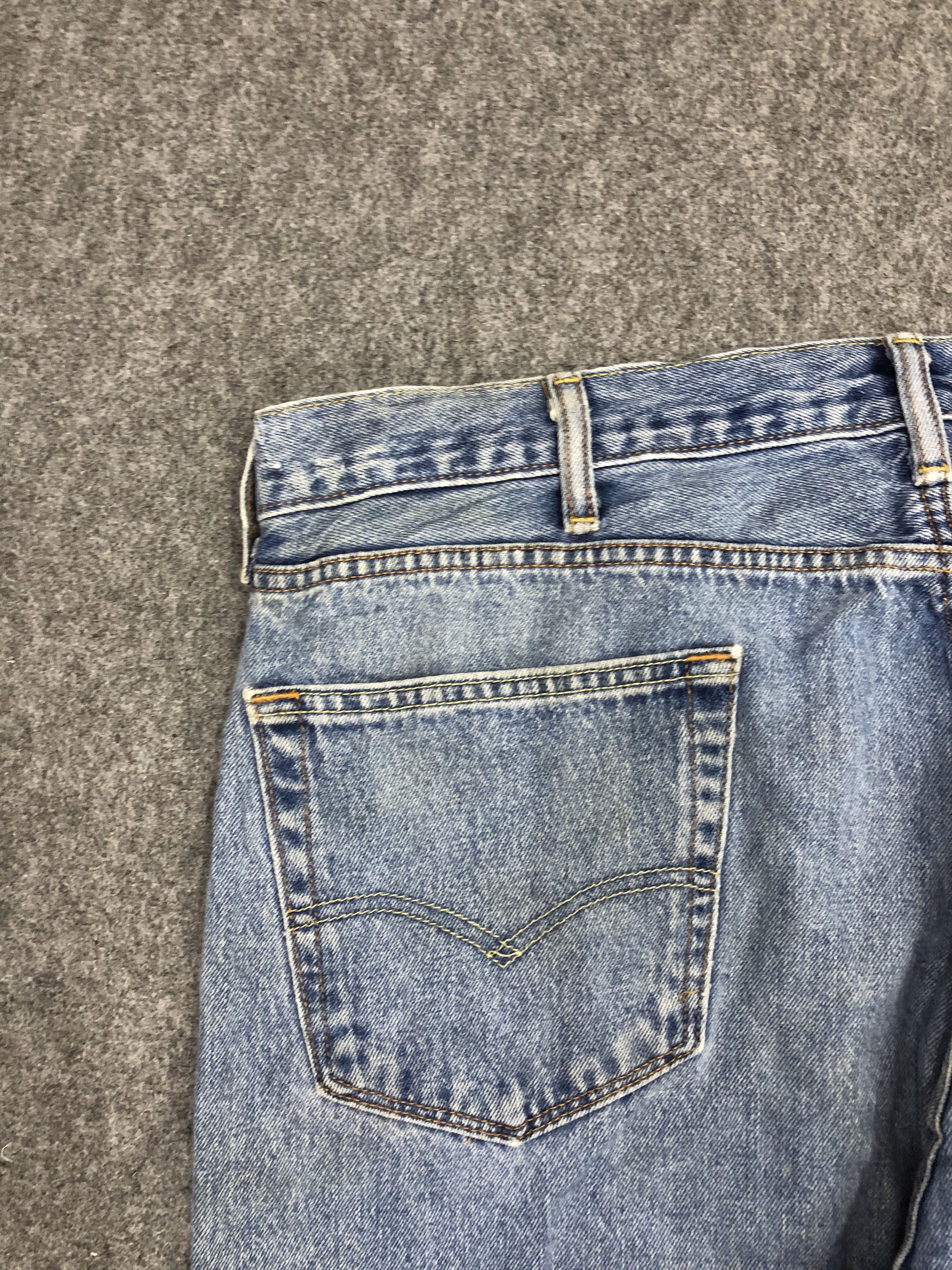 Levi's Vintage Levis 505 Light Wash Jeans DP0957 Size US 42 / EU 58 - 13 Thumbnail