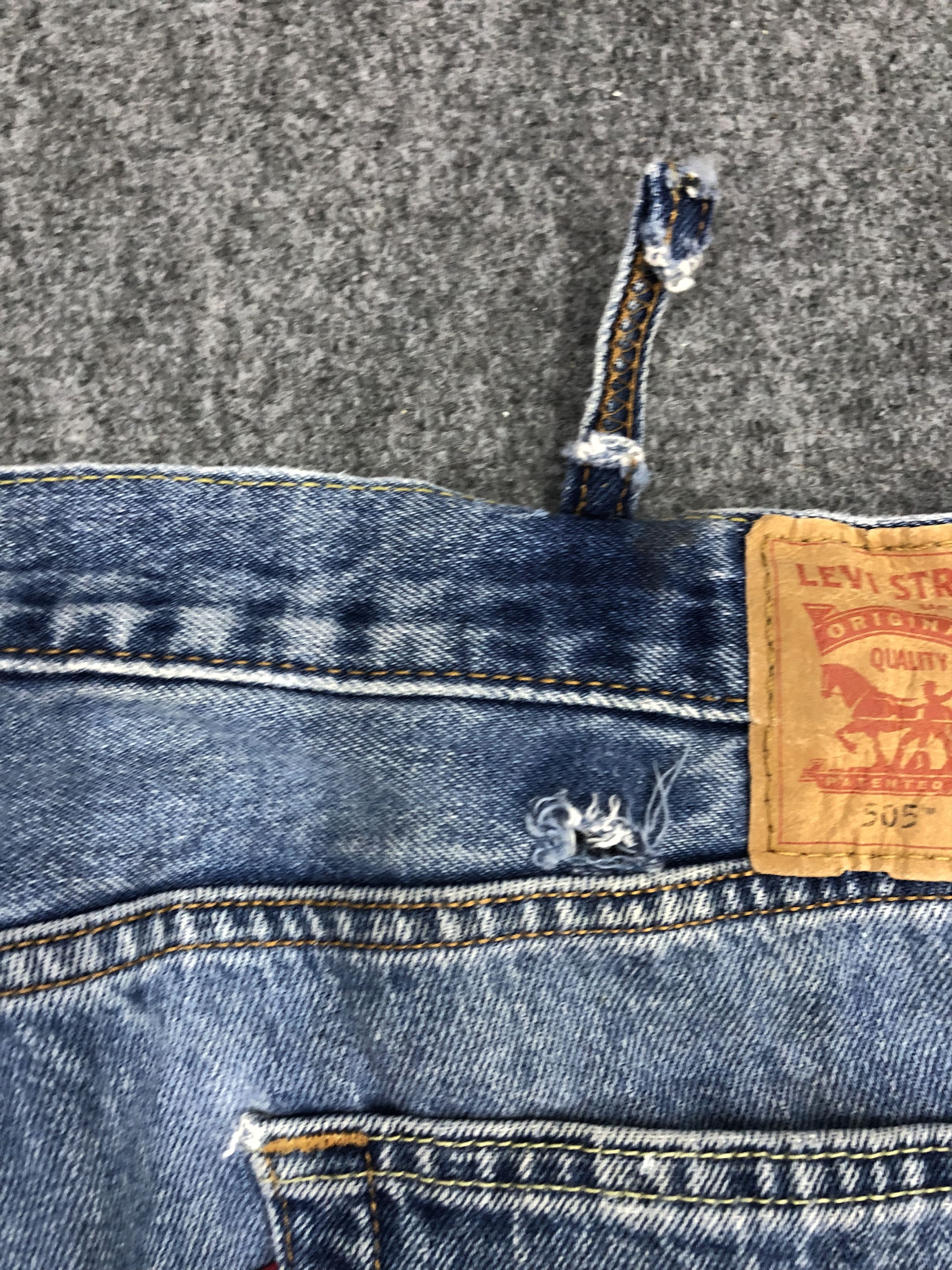 Levi's Vintage Levis 505 Light Wash Jeans DP0957 Size US 42 / EU 58 - 14 Thumbnail