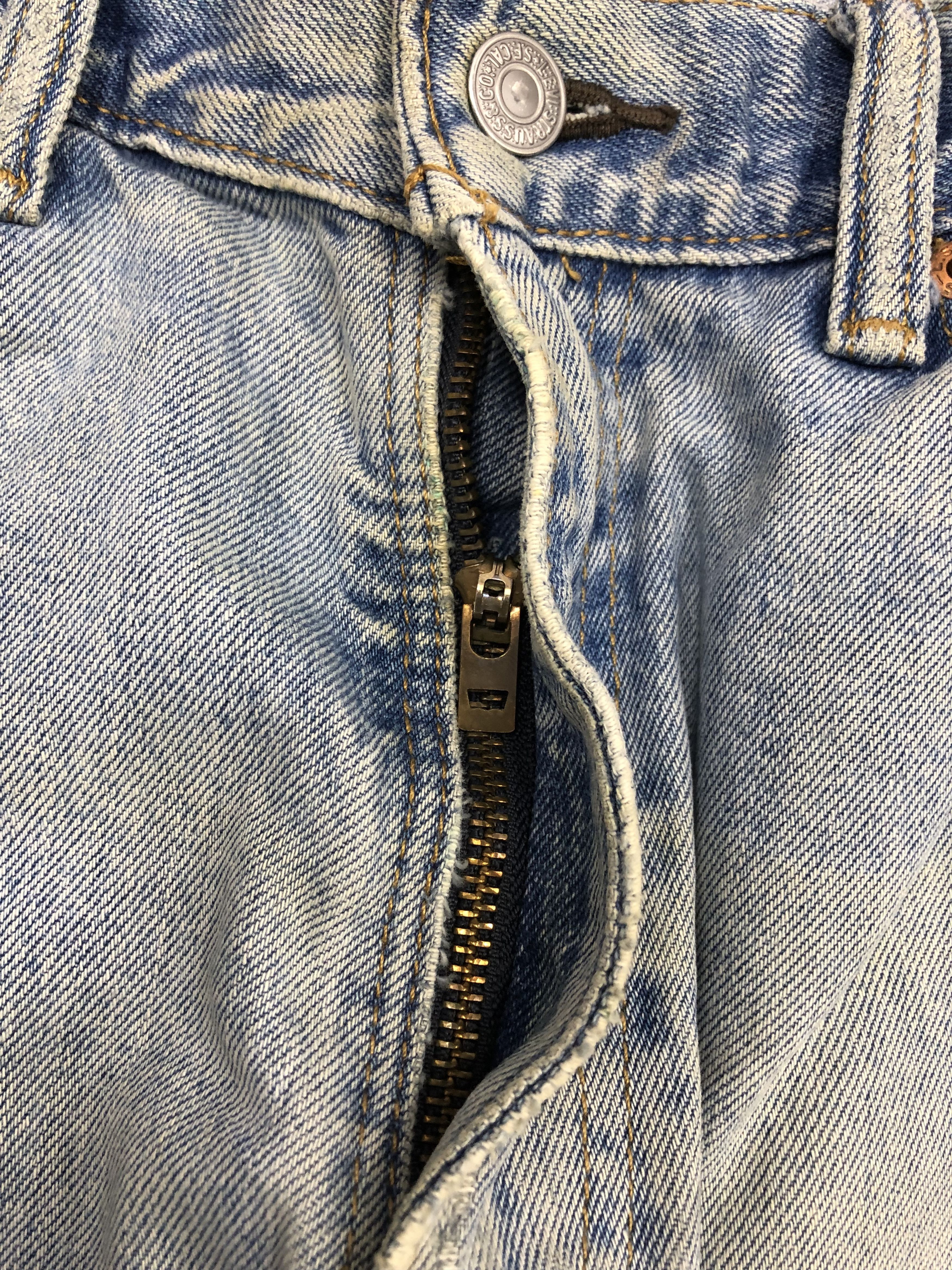 Levi's Vintage Levis 505 Light Wash Jeans DP0955 Size US 36 / EU 52 - 10 Thumbnail