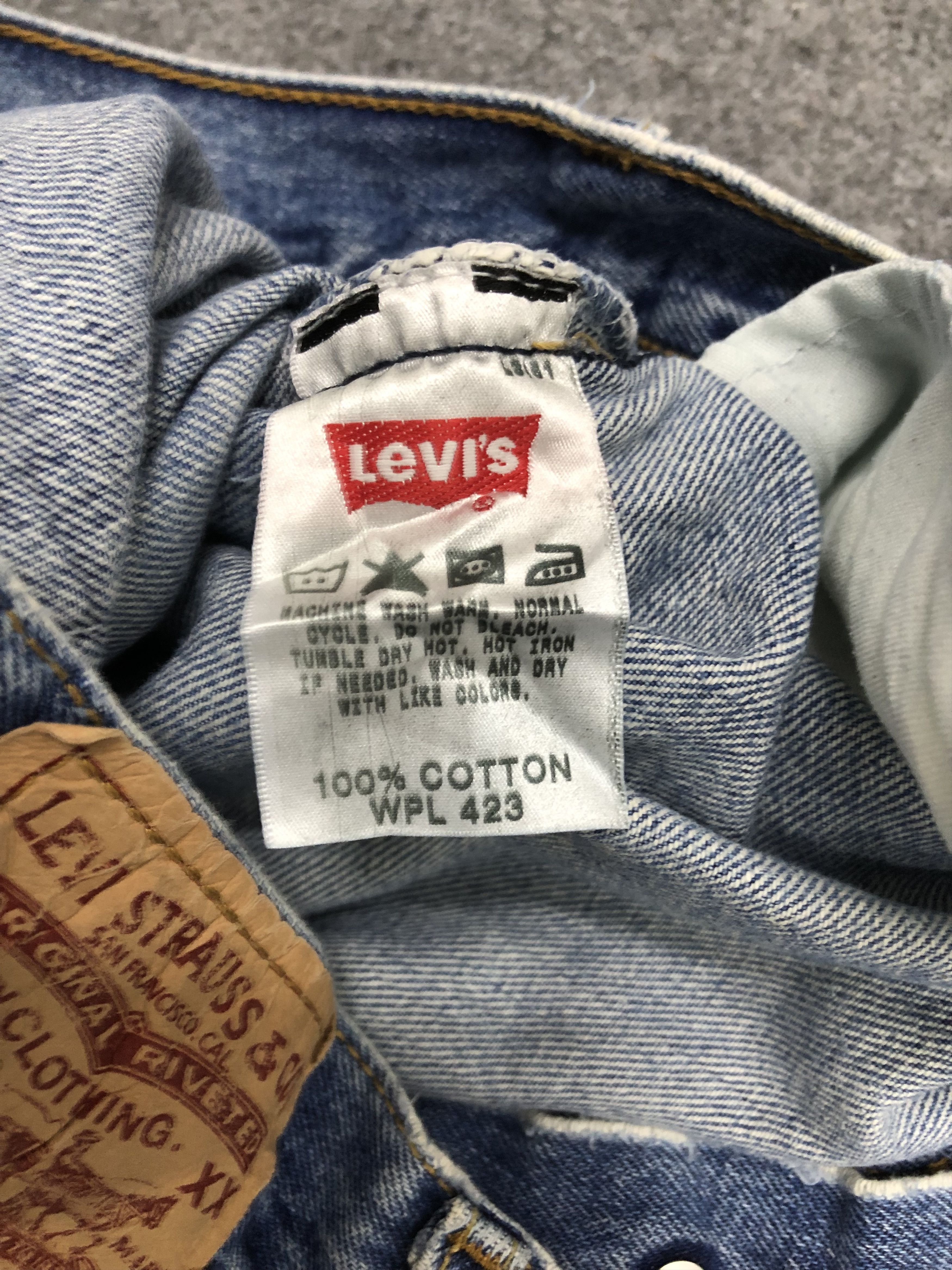 Levi's Vintage Levis 501 Light Wash Jeans DP0981 Size US 36 / EU 52 - 6 Thumbnail