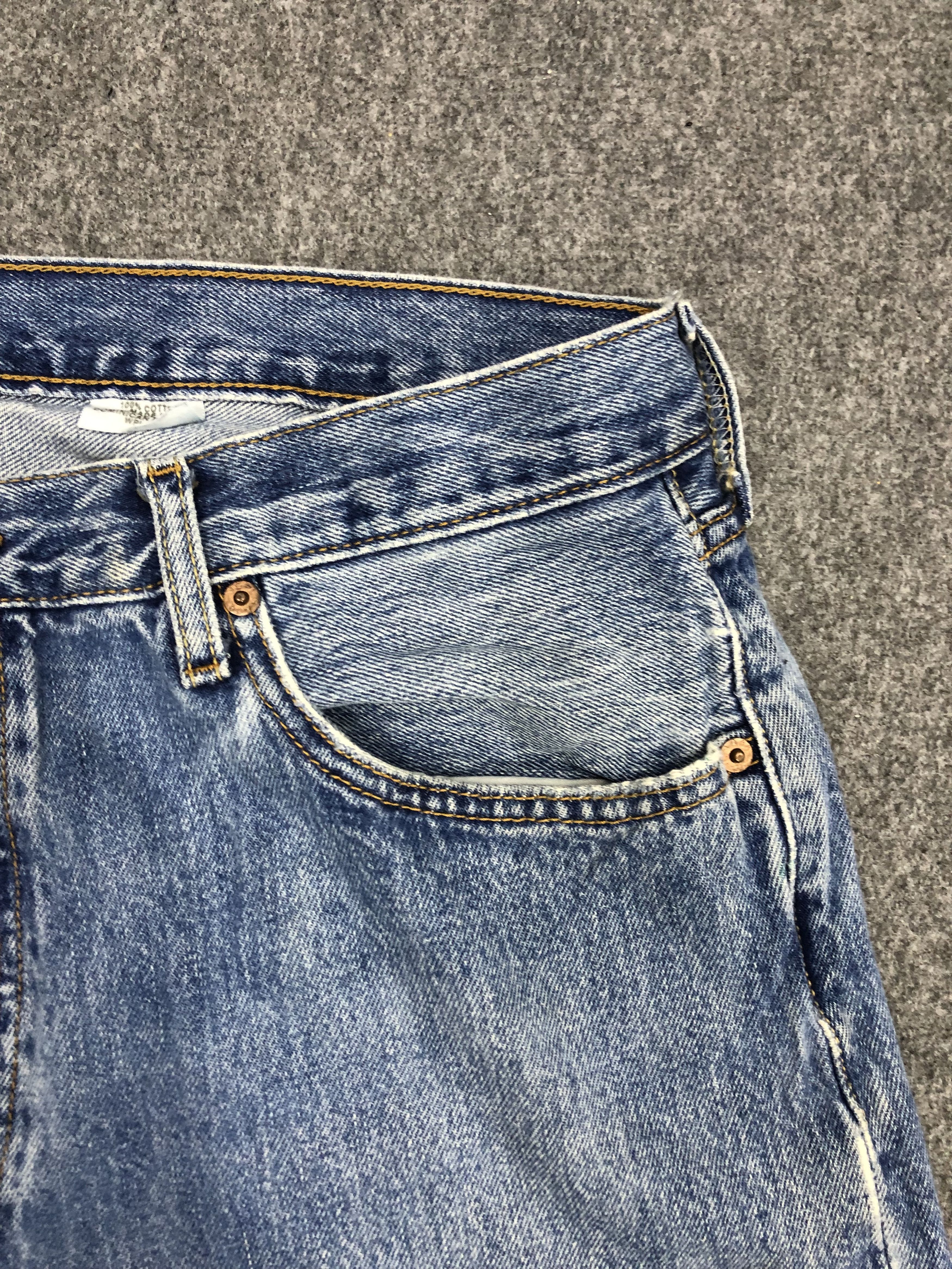 Levi's Vintage Levis 501 Light Wash Jeans DP0981 Size US 36 / EU 52 - 8 Thumbnail