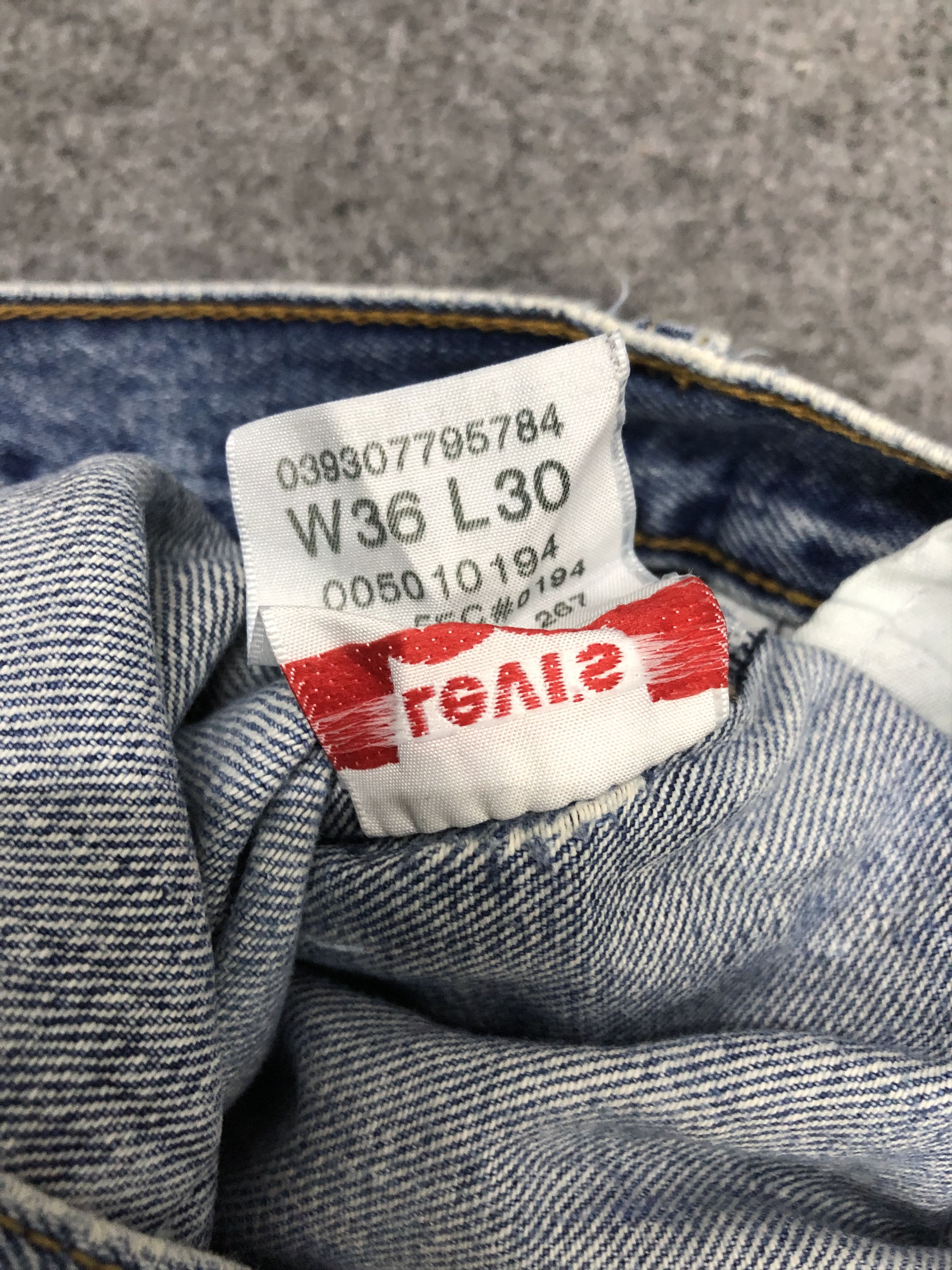Levi's Vintage Levis 501 Light Wash Jeans DP0981 Size US 36 / EU 52 - 7 Thumbnail