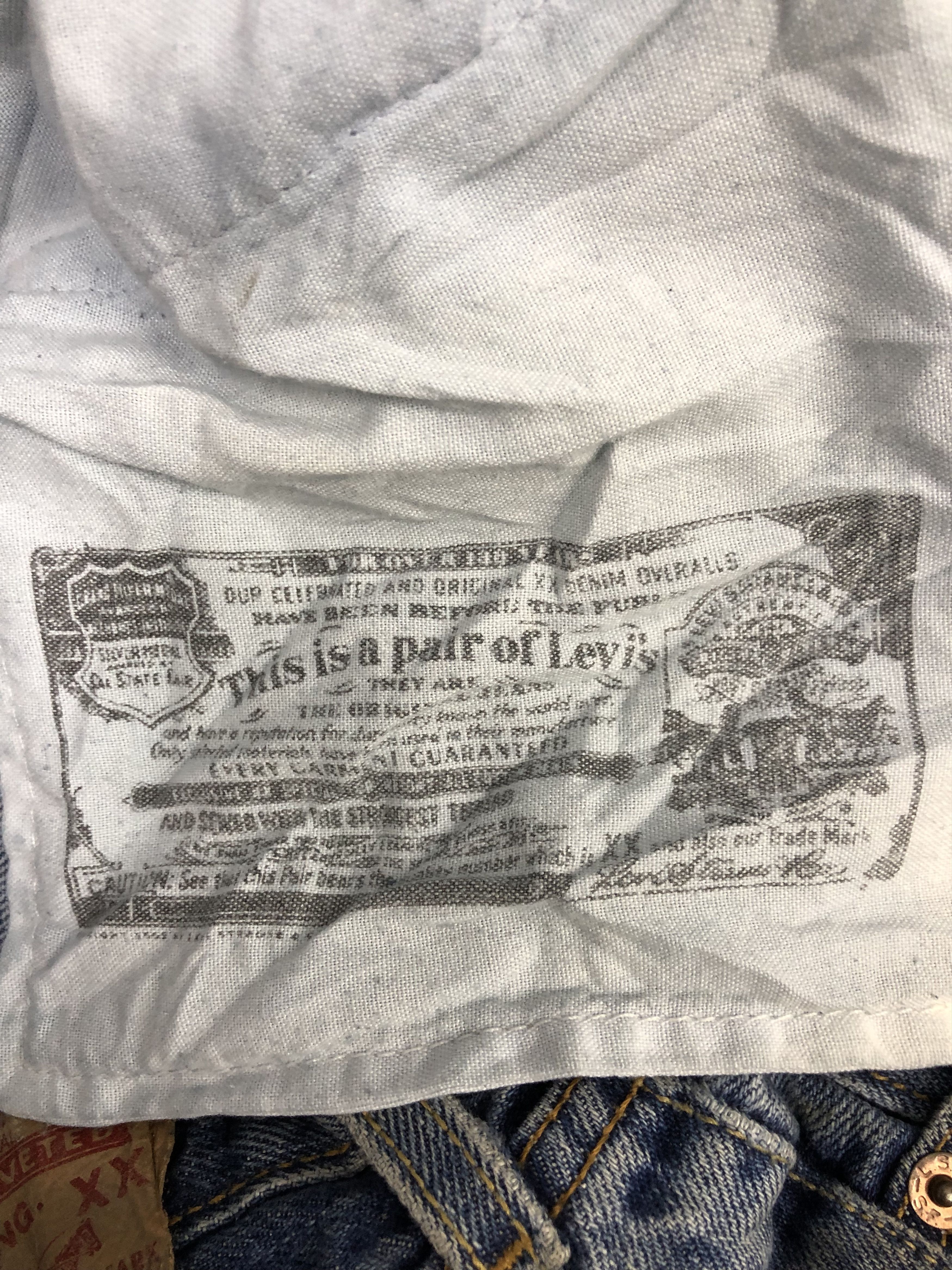 Levi's Vintage 90s Levis 501 Light Wash Dirty Jeans DP0976 Size US 36 / EU 52 - 14 Thumbnail