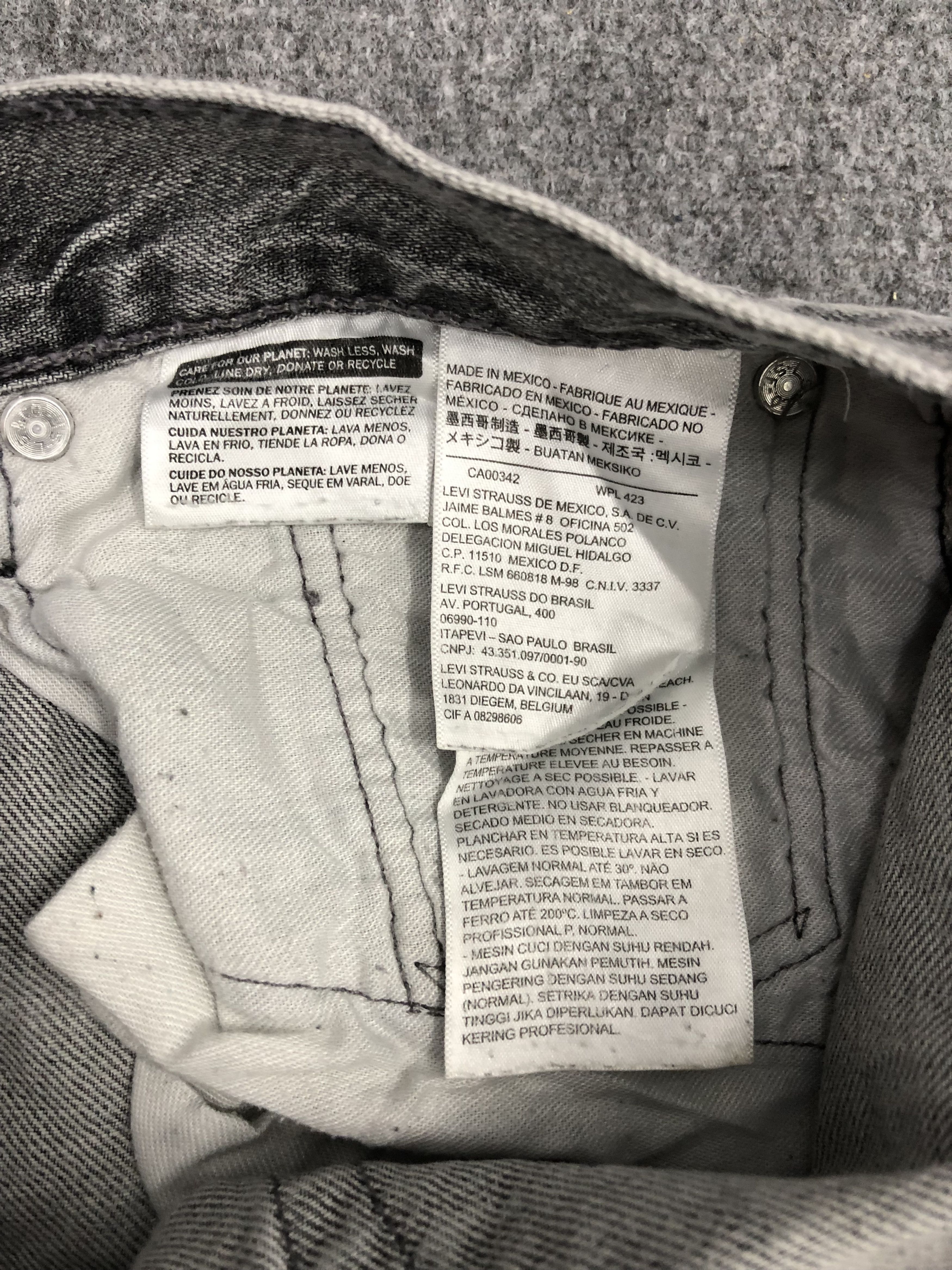 Levi's Vintage Levis 501 Light Wash Jeans DP0975 Size US 30 / EU 46 - 6 Thumbnail