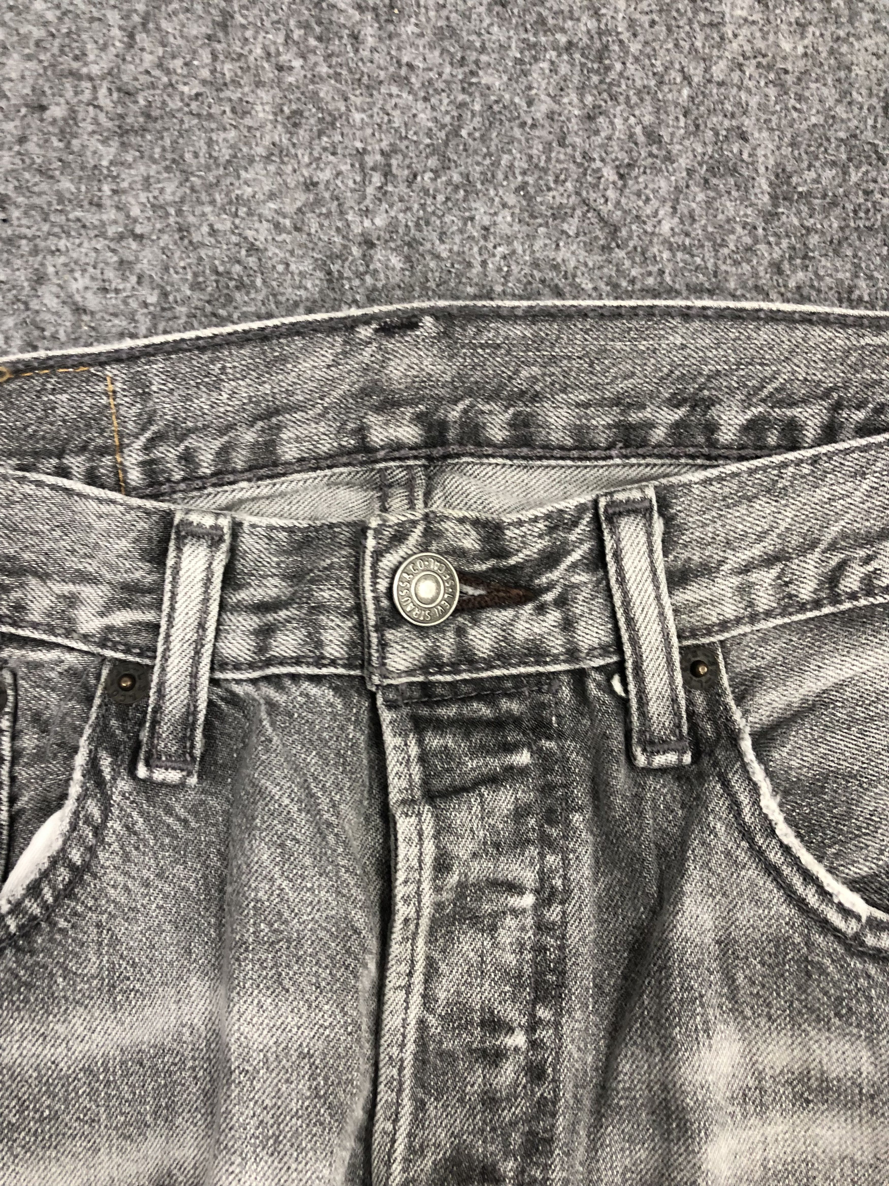 Levi's Vintage Levis 501 Light Wash Jeans DP0975 Size US 30 / EU 46 - 10 Thumbnail