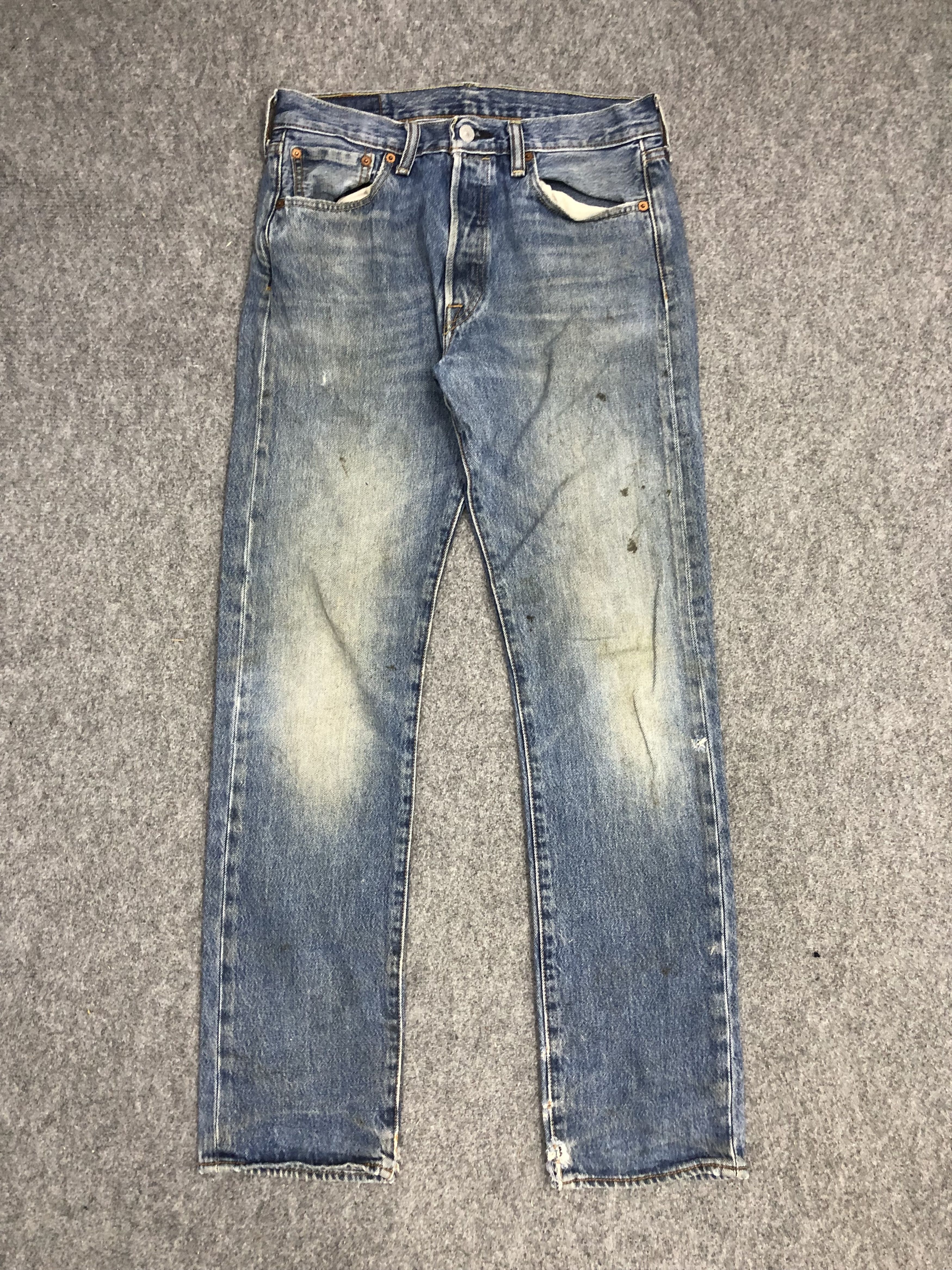 Levi's Vintage Levis 501 Light Wash Jeans DP0974 Size US 31 - 1 Thumbnail