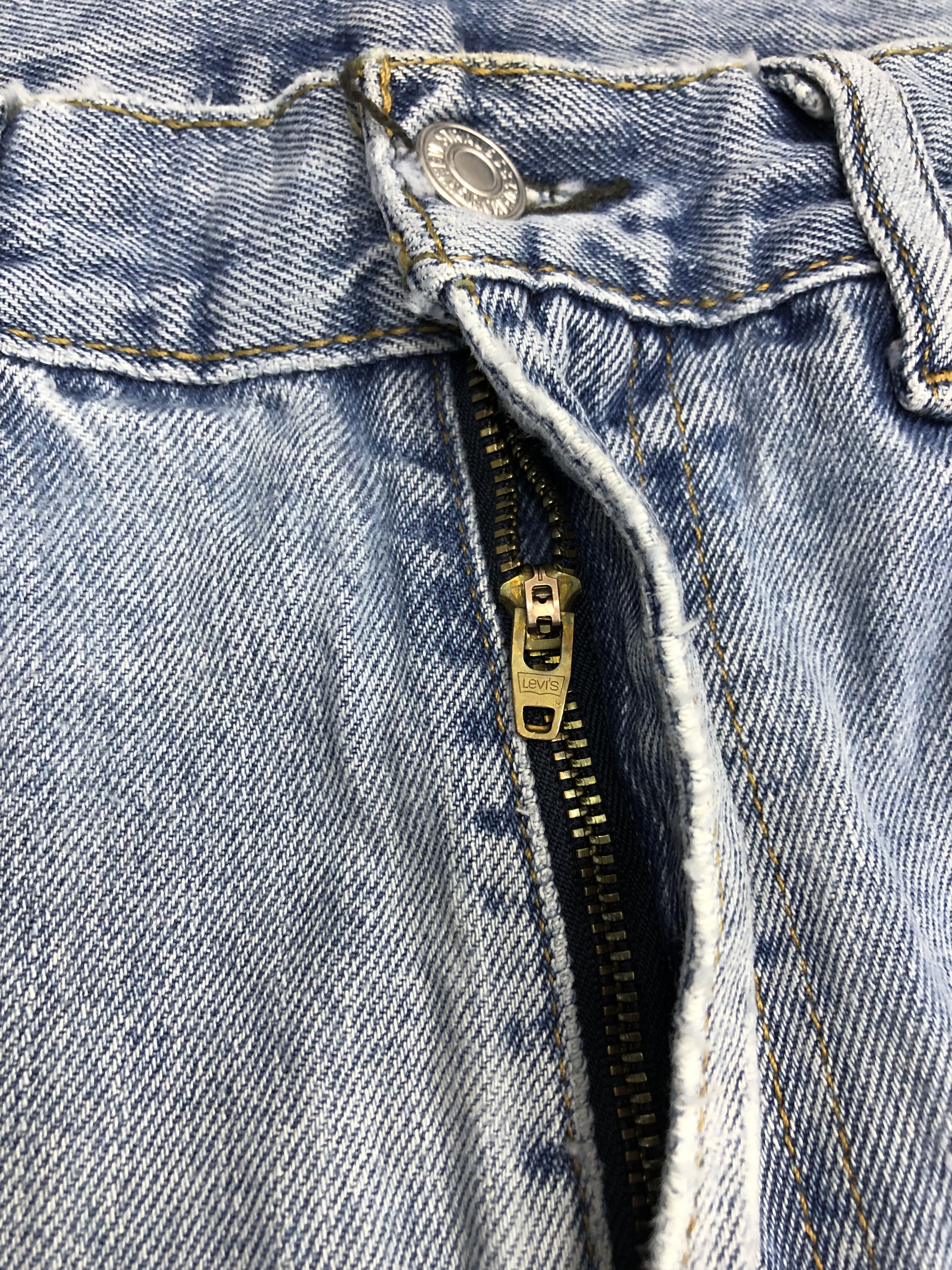 Levi's × Vintage Vintage Levis 550 Light Wash Jeans DP0972 Size US 33 - 12 Thumbnail