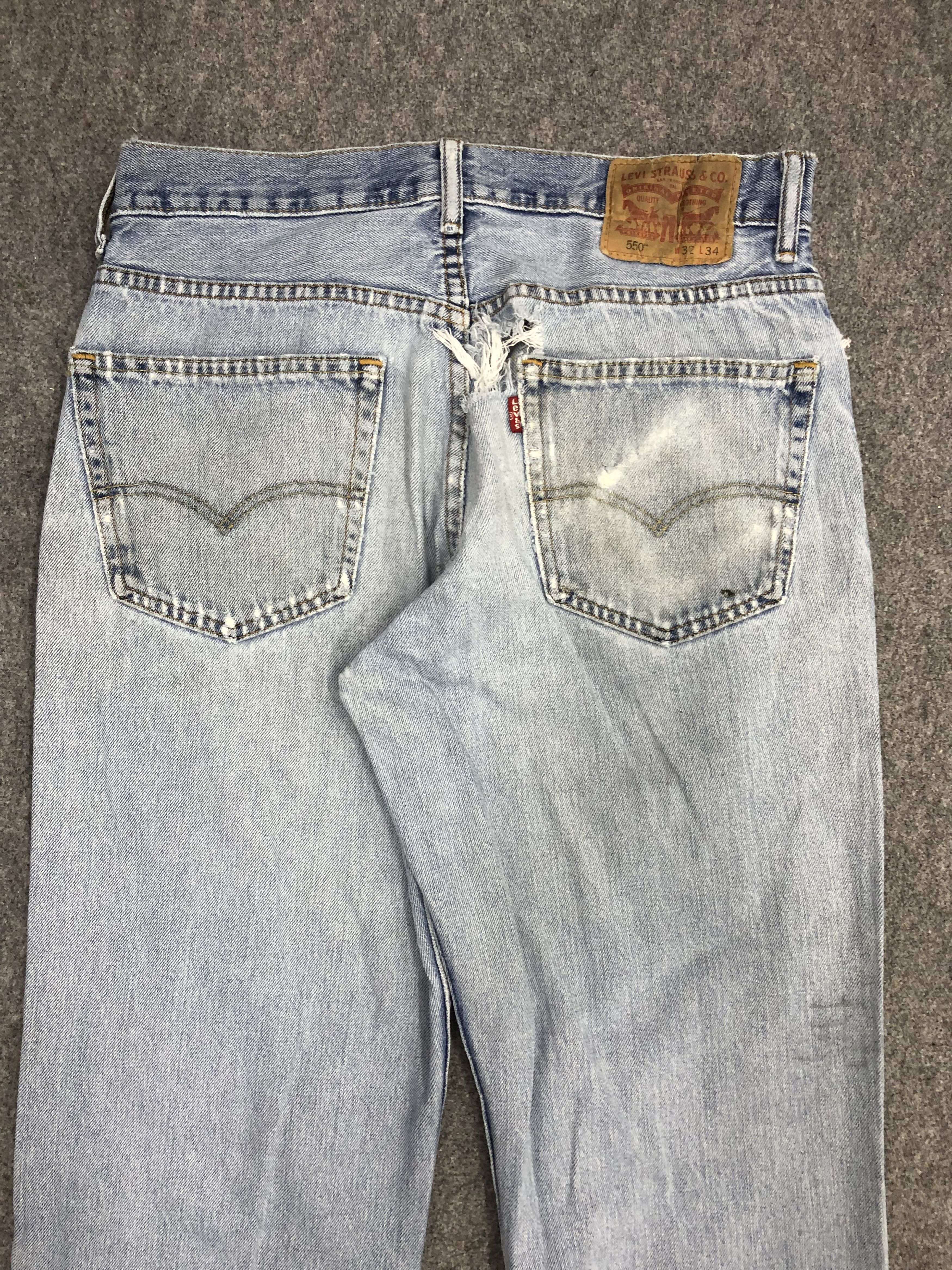 Levi's × Vintage Vintage Levis 550 Light Wash Jeans DP0972 Size US 33 - 4 Thumbnail
