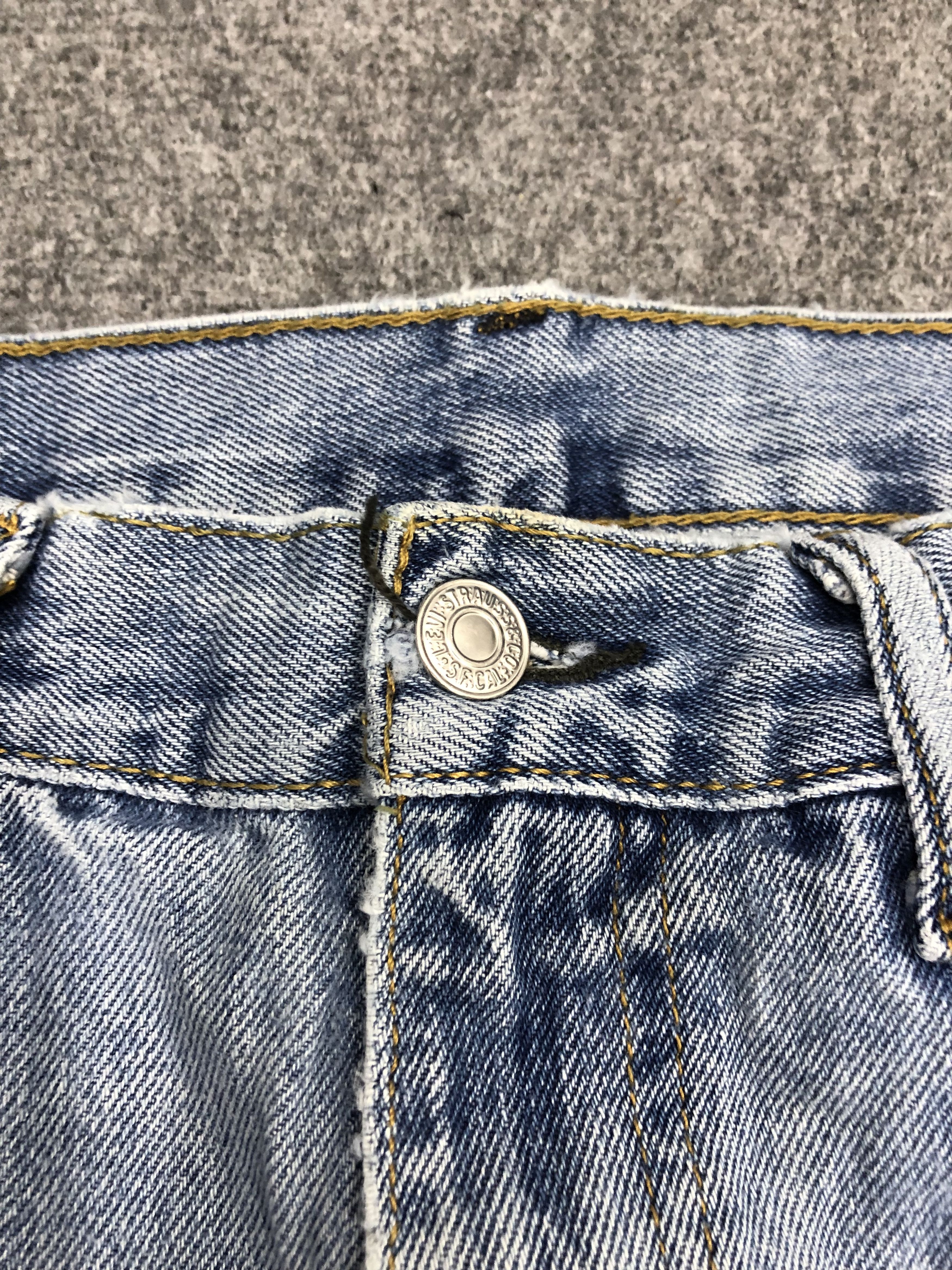 Levi's × Vintage Vintage Levis 550 Light Wash Jeans DP0972 Size US 33 - 11 Thumbnail