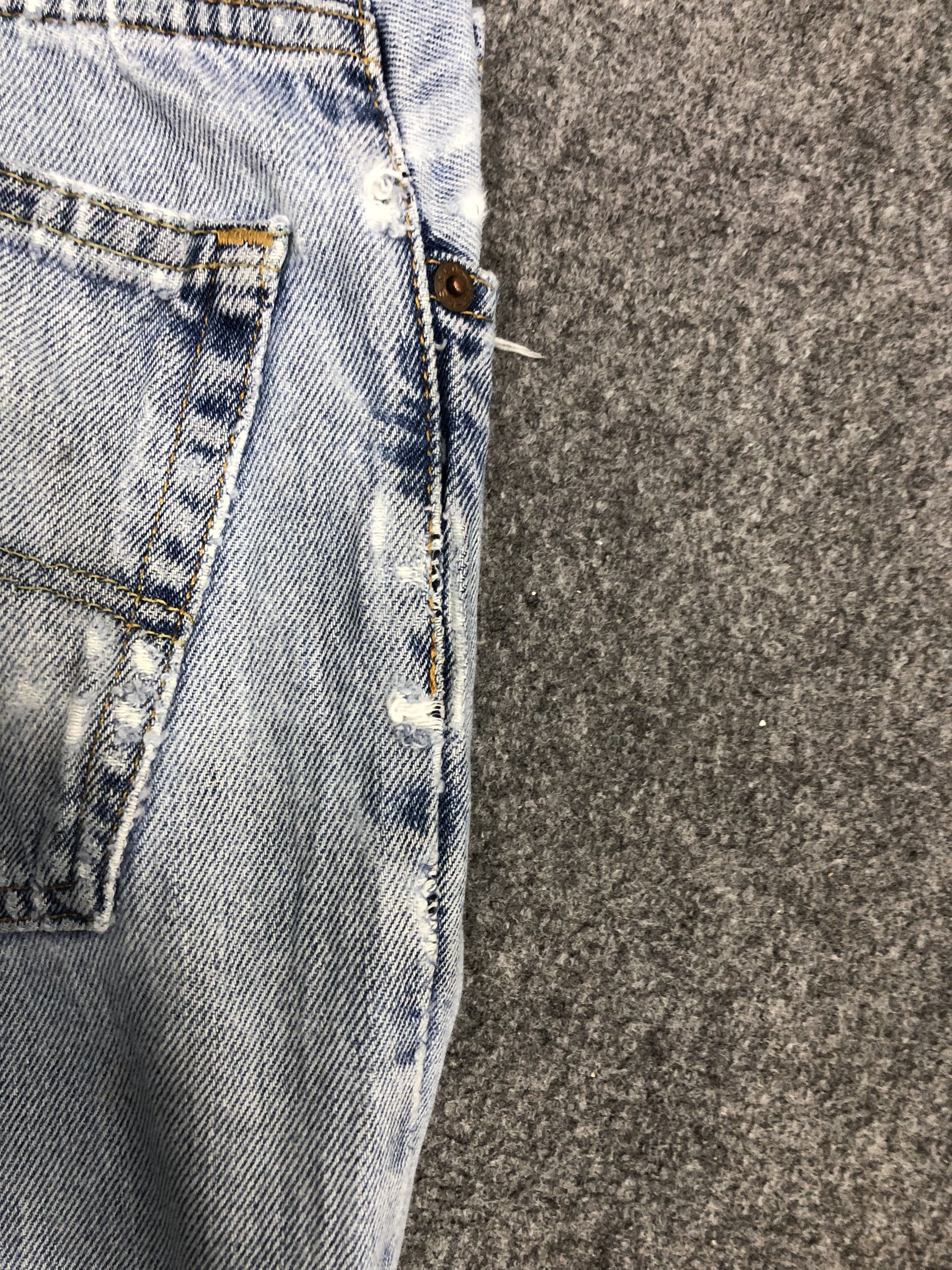 Levi's × Vintage Vintage Levis 550 Light Wash Jeans DP0972 Size US 33 - 17 Thumbnail