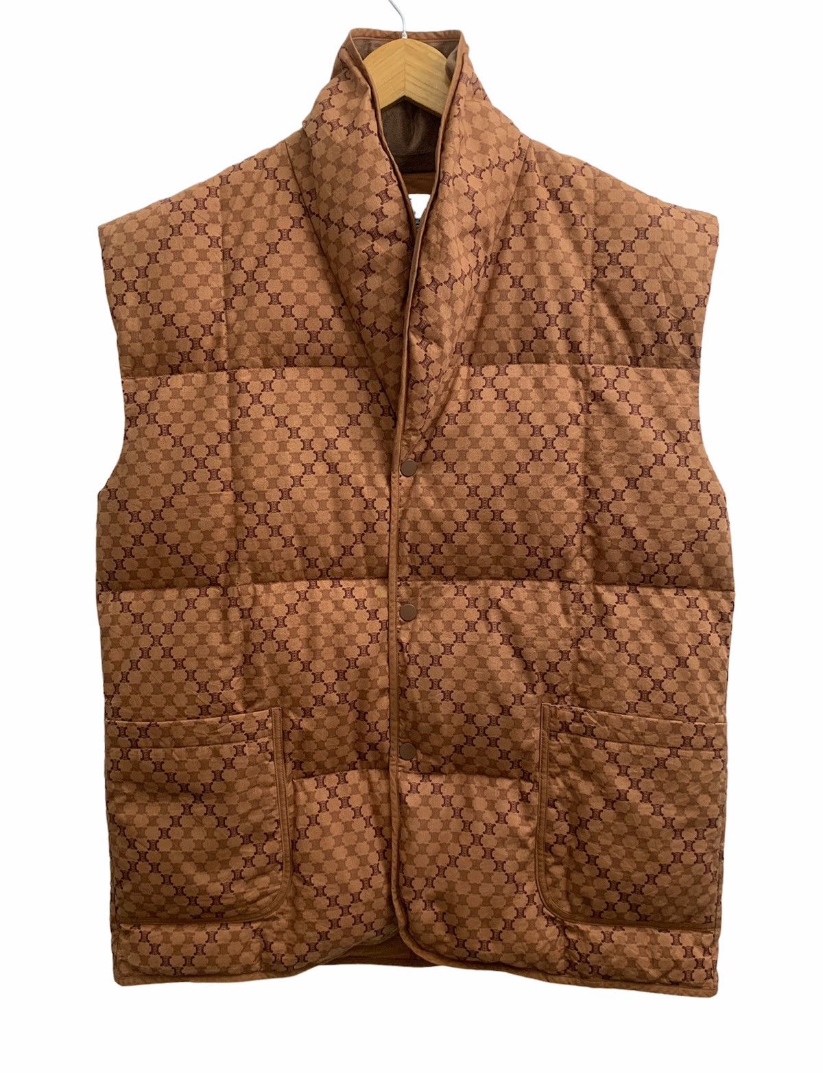 Celine ❤️‍🔥 Iconic Celine Monogram Goose Puffer Down Tank Top Jacket Size US M / EU 48-50 / 2 - 1 Thumbnail