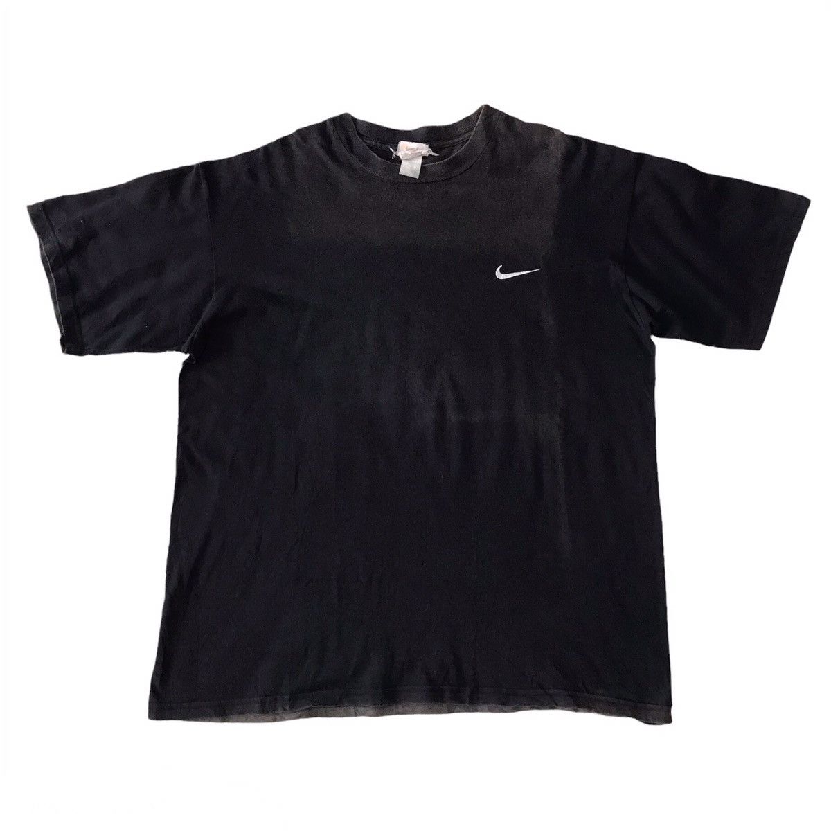 Nike 💥Steals💥Vtg 90s Faded Nike Tee Made in Usa Size US L / EU 52-54 / 3 - 1 Thumbnail