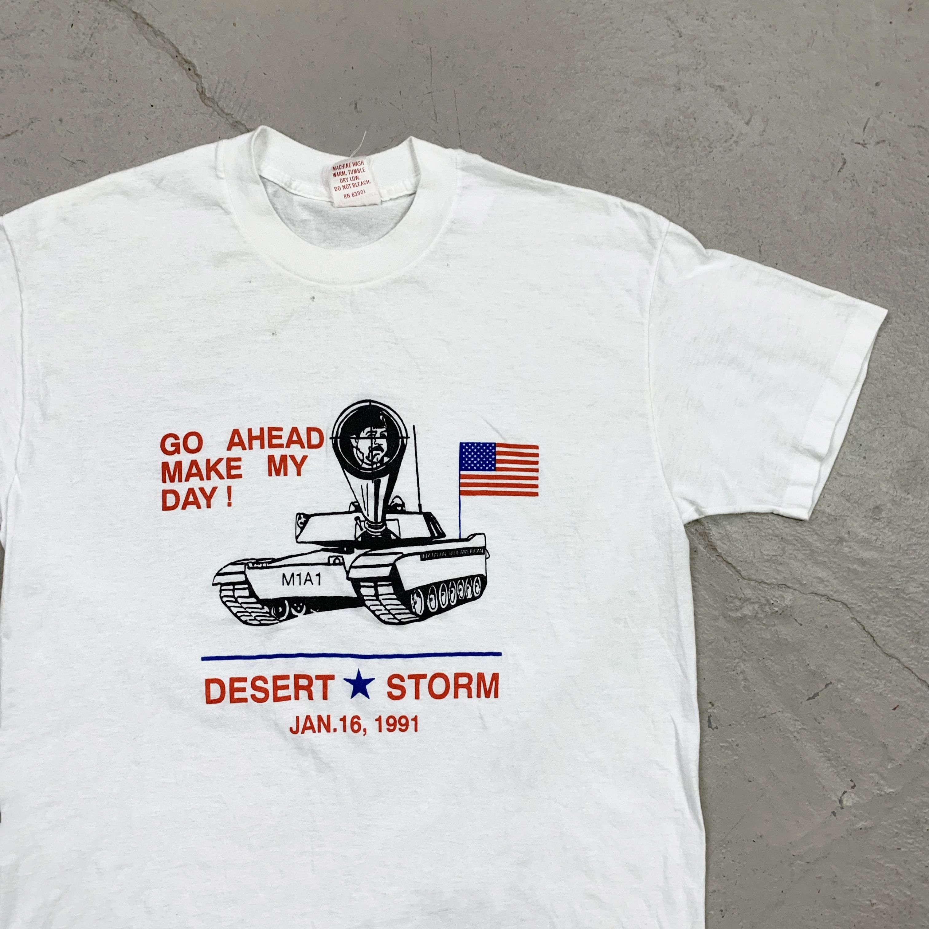 Vintage 1991 / 91" Desert Storm / Saddam Hussein T shirt Size US M / EU 48-50 / 2 - 2 Thumbnail