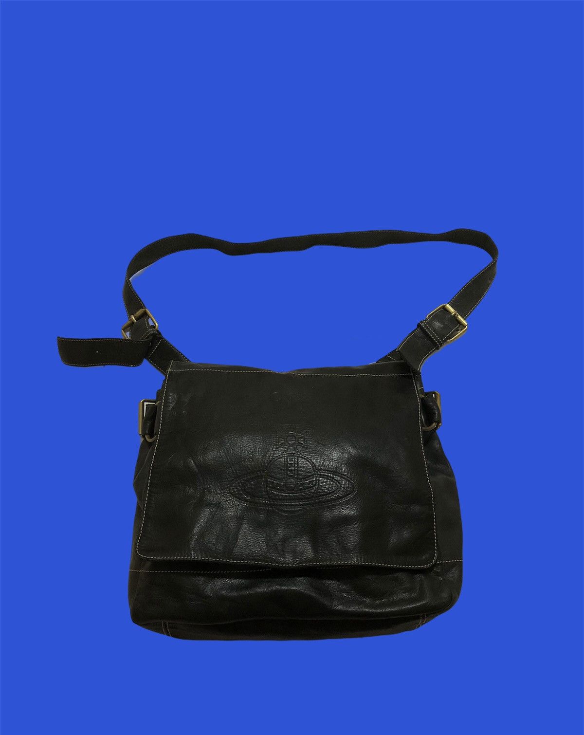 Japanese Brand × Leather × Vivienne Westwood Vivienne Westwood Leather Sling Bag Size ONE SIZE - 1 Thumbnail