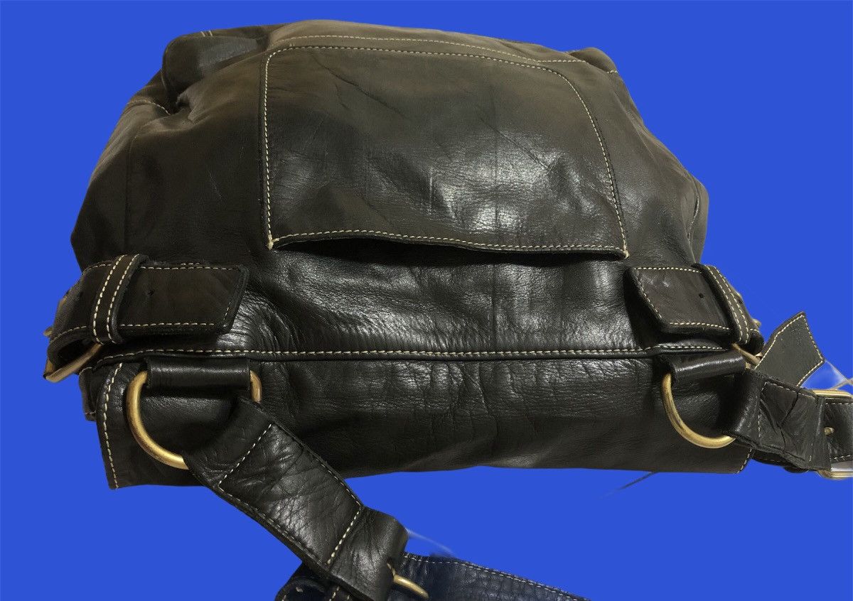Japanese Brand × Leather × Vivienne Westwood Vivienne Westwood Leather Sling Bag Size ONE SIZE - 4 Thumbnail