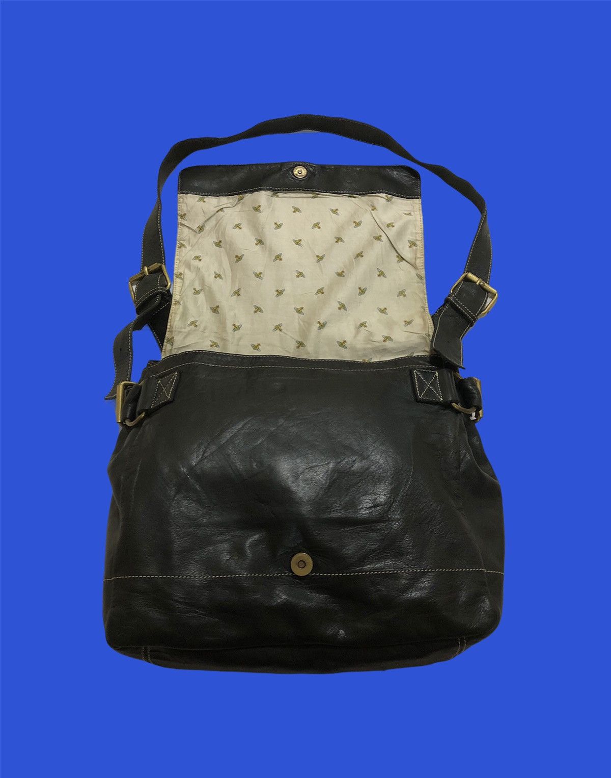 Japanese Brand × Leather × Vivienne Westwood Vivienne Westwood Leather Sling Bag Size ONE SIZE - 7 Thumbnail