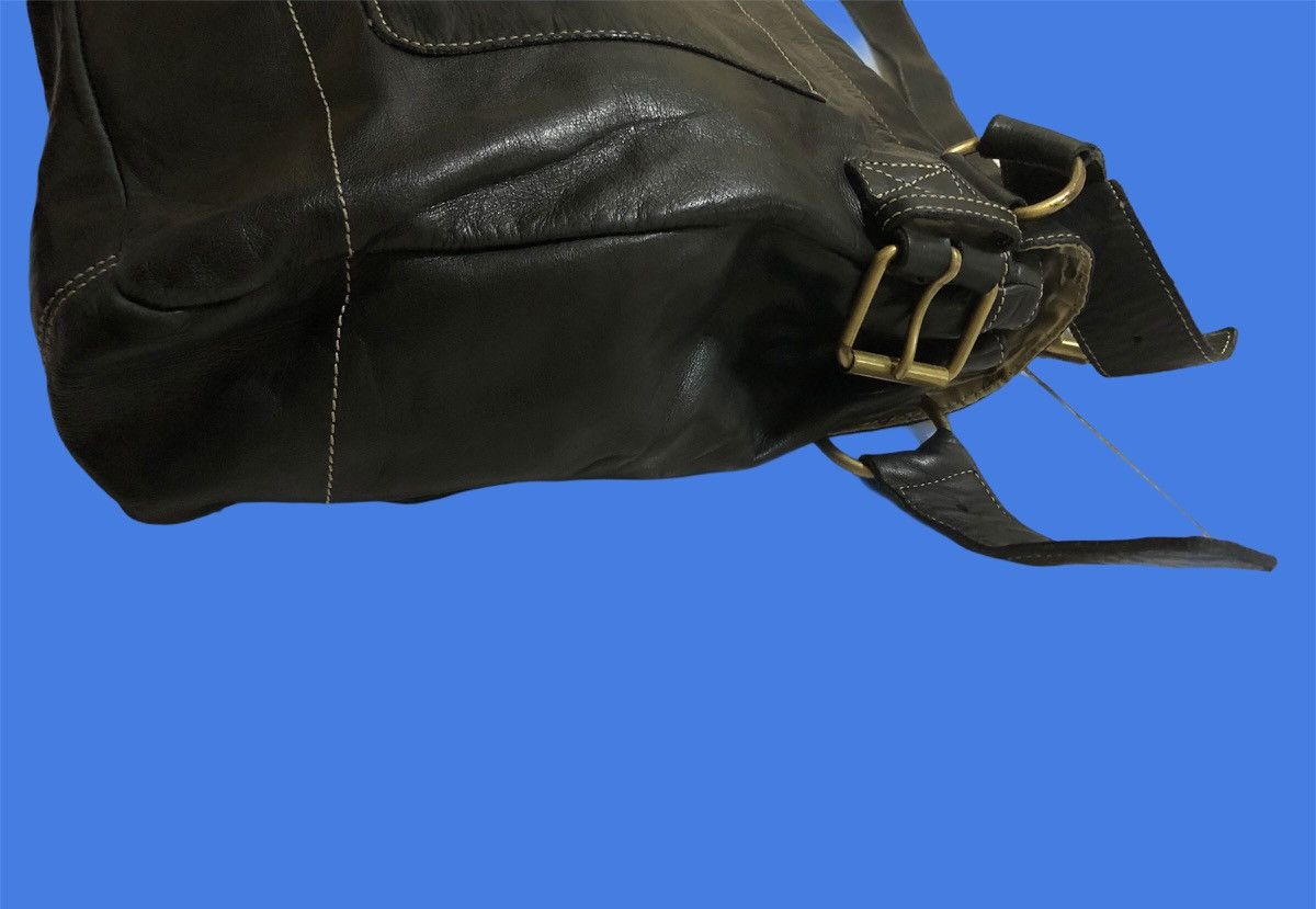 Japanese Brand × Leather × Vivienne Westwood Vivienne Westwood Leather Sling Bag Size ONE SIZE - 3 Thumbnail