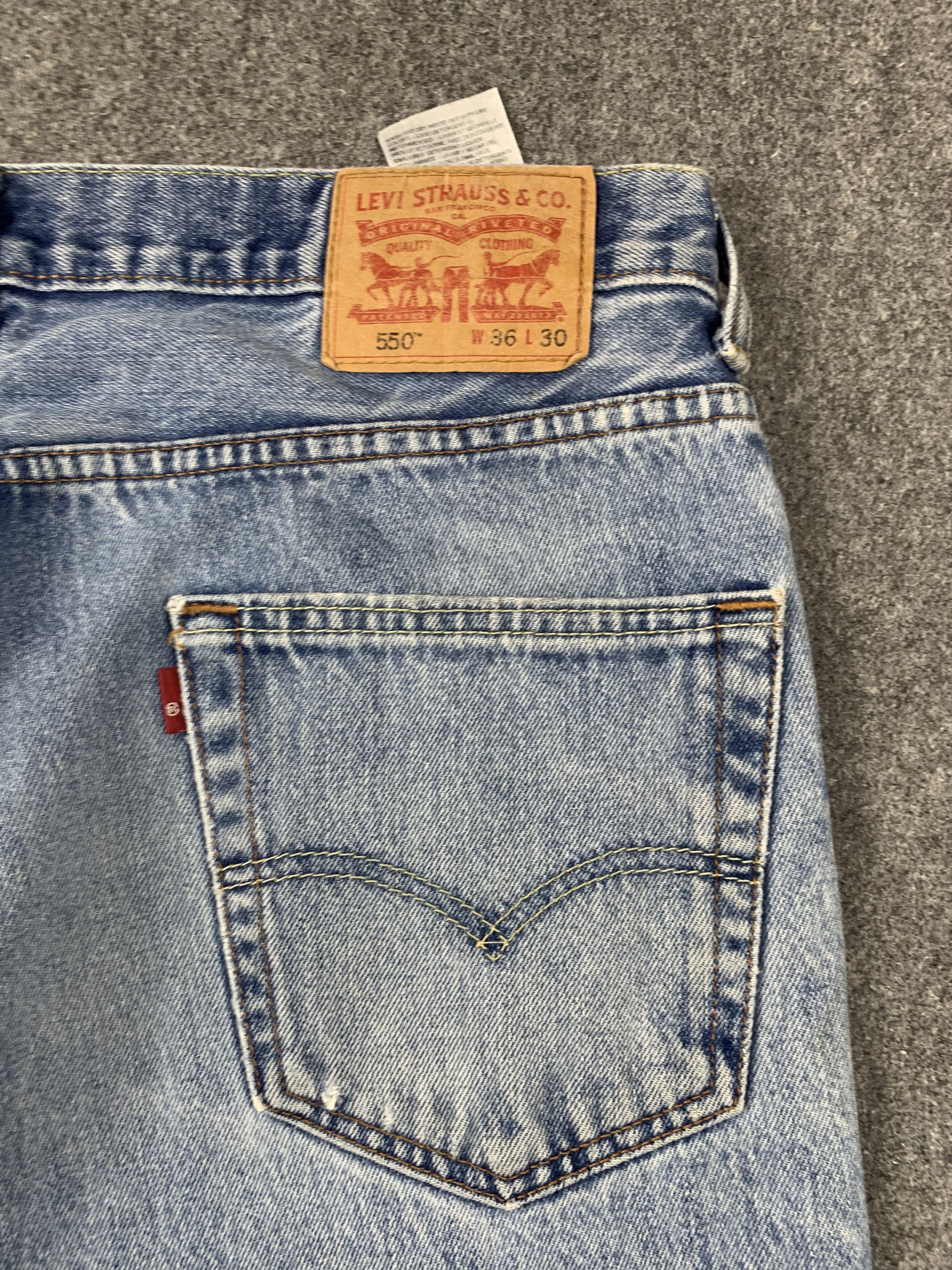 Levi's × Vintage Vintage Levis 550 Faded Blue Jeans DP2051 Size US 34 / EU 50 - 14 Thumbnail