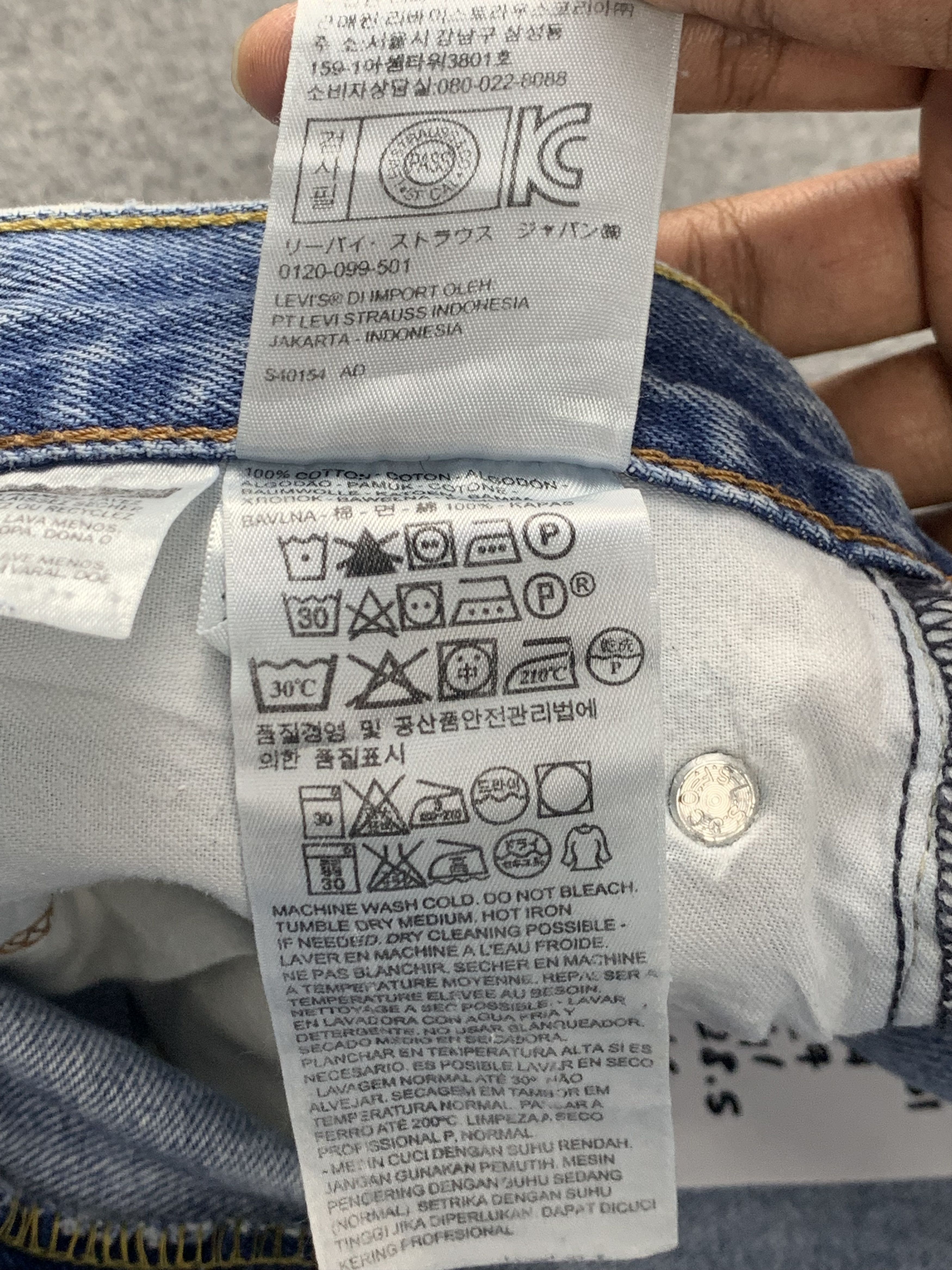 Levi's × Vintage Vintage Levis 550 Faded Blue Jeans DP2051 Size US 34 / EU 50 - 7 Thumbnail