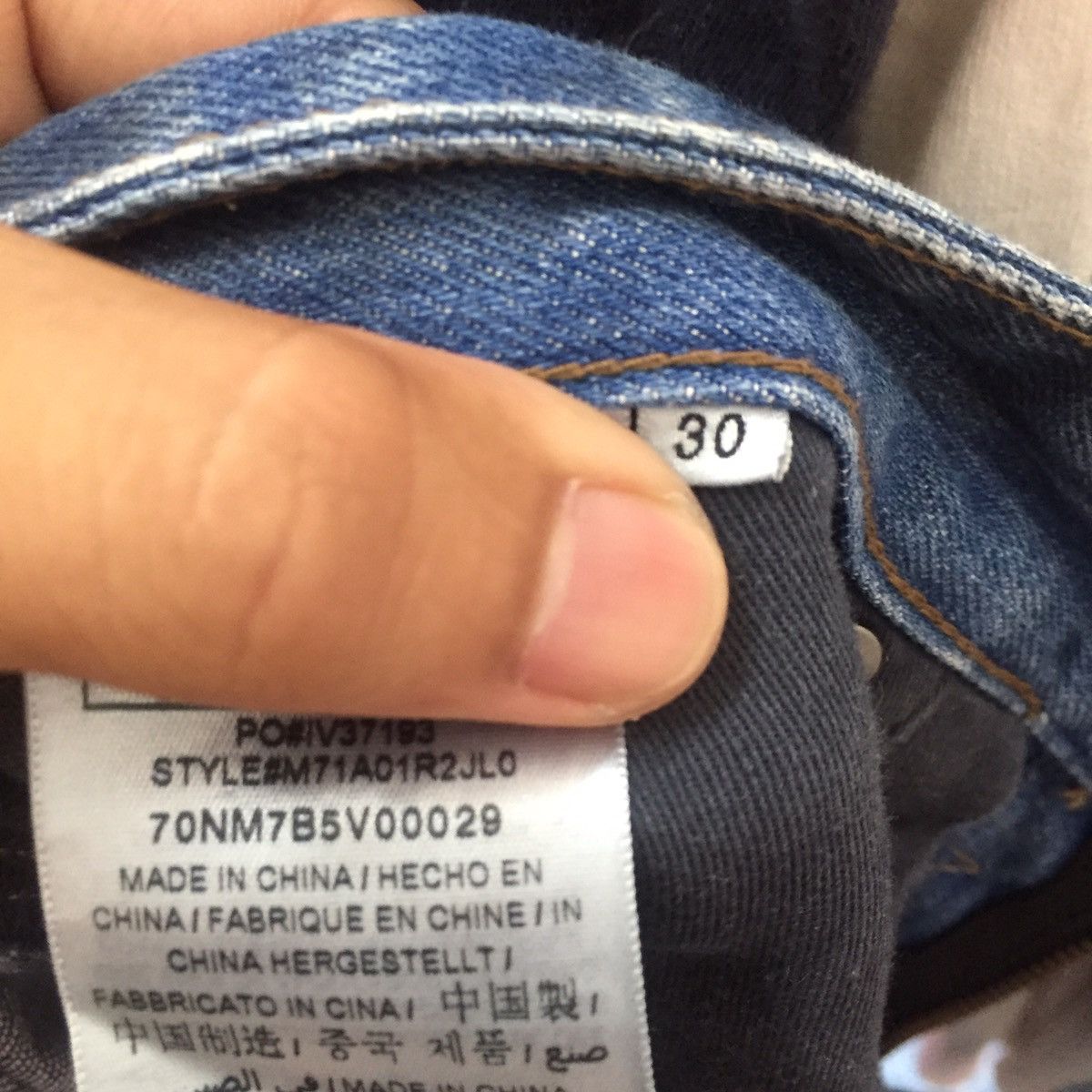 Guess Distressed Short Pants