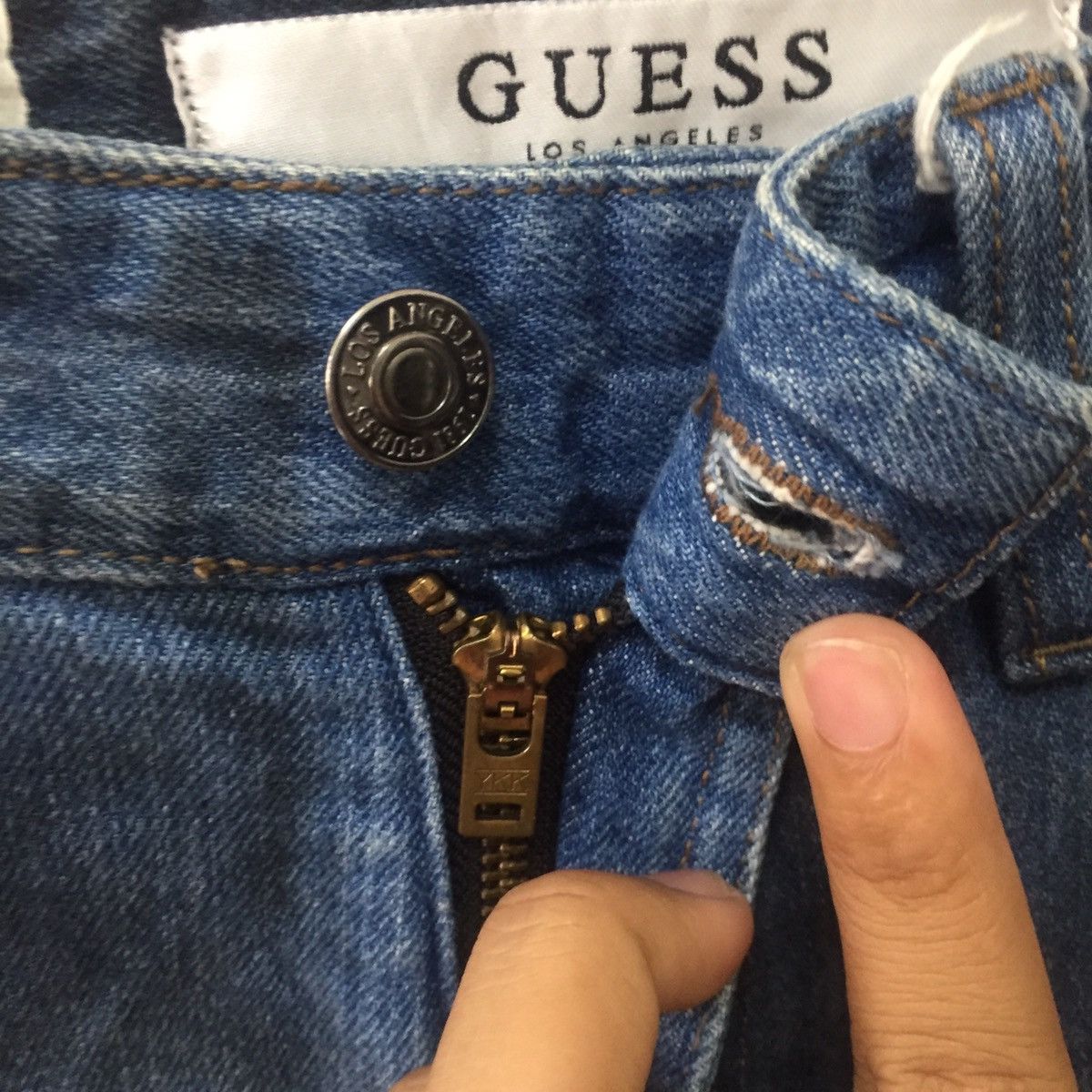 Guess Distressed Short Pants